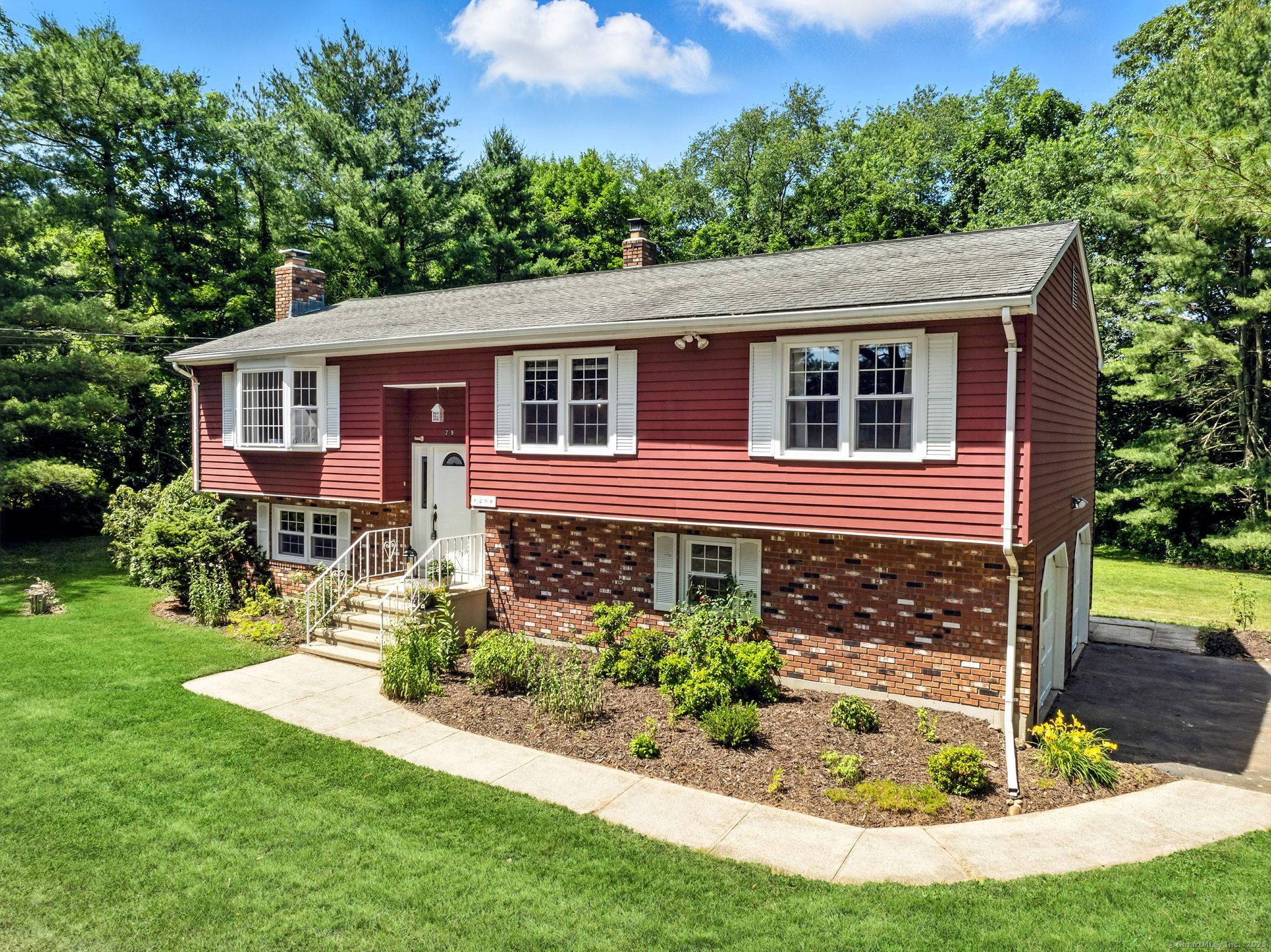 North Branford, CT 06472,29 Sunnyside Drive