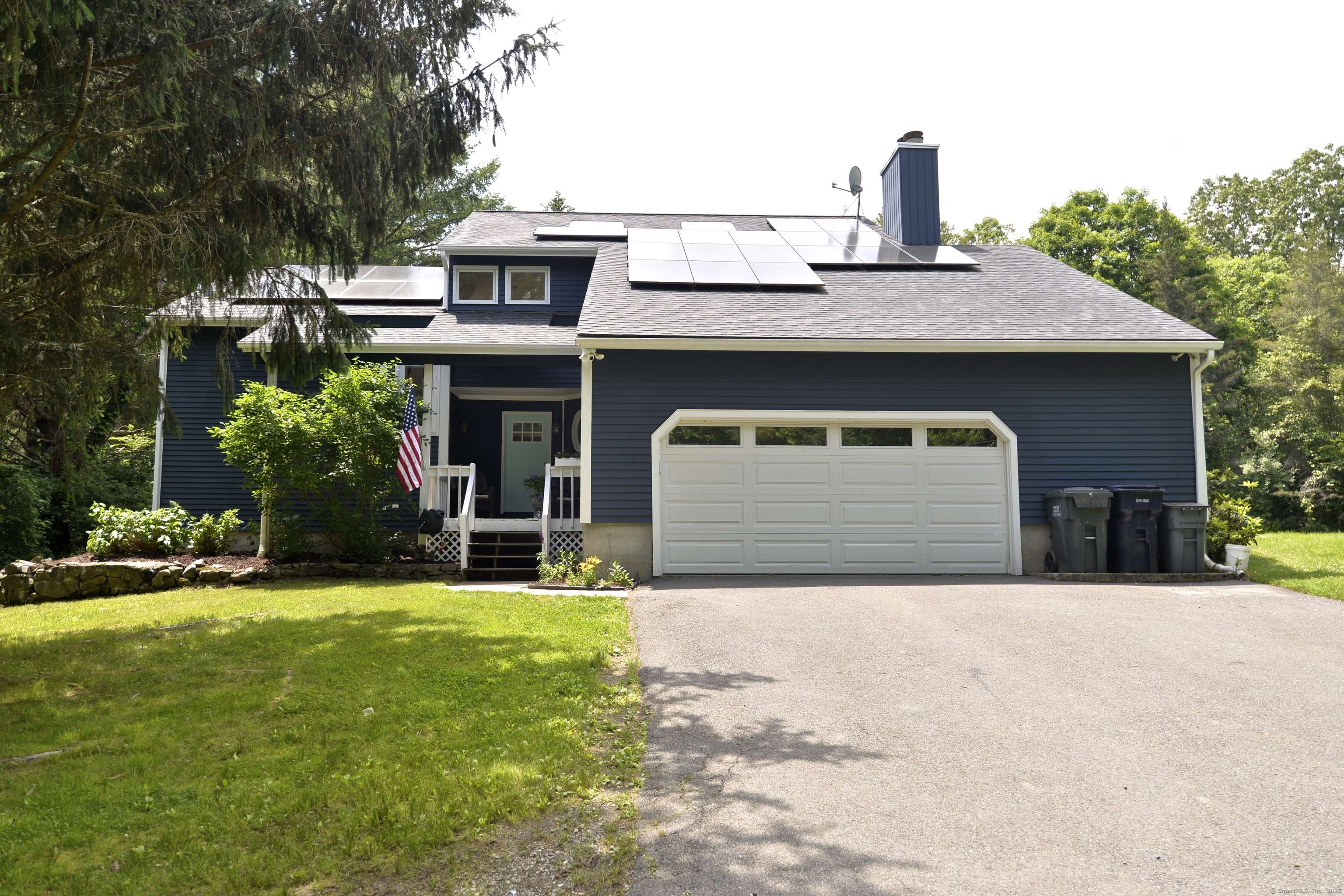 Oxford, CT 06478,33 Oneil Road