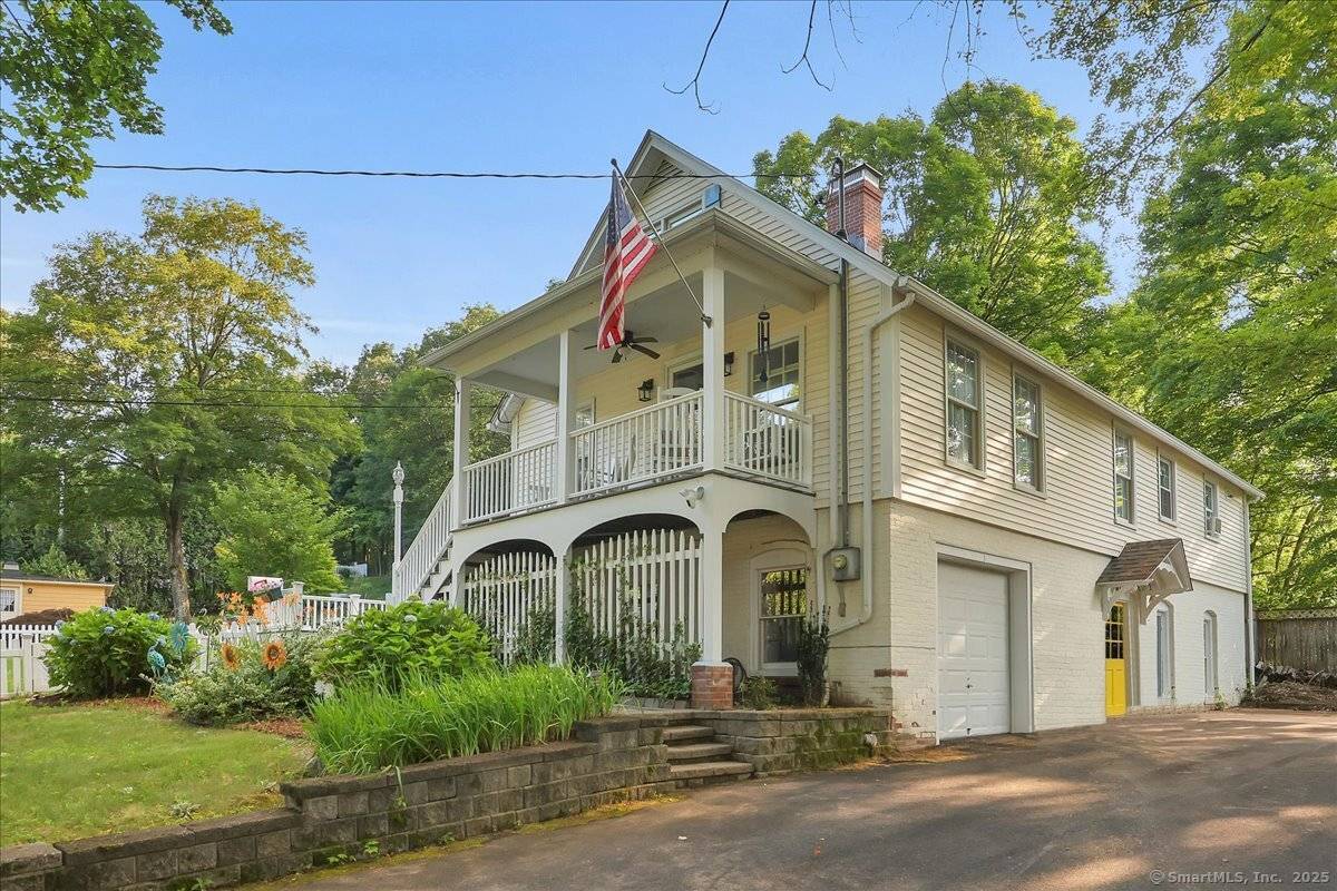 Farmington, CT 06085,202 Plainville Avenue