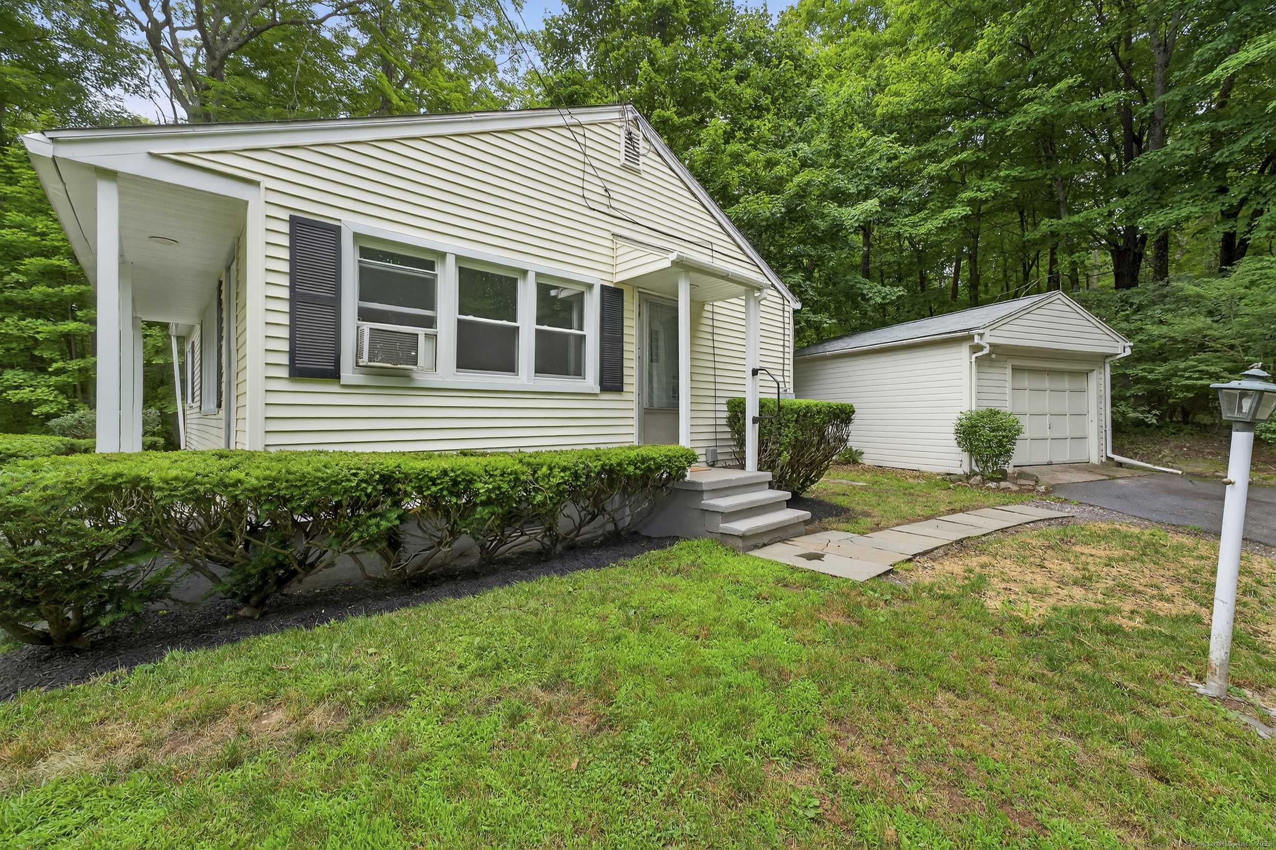 Farmington, CT 06032,115 Mountain Road