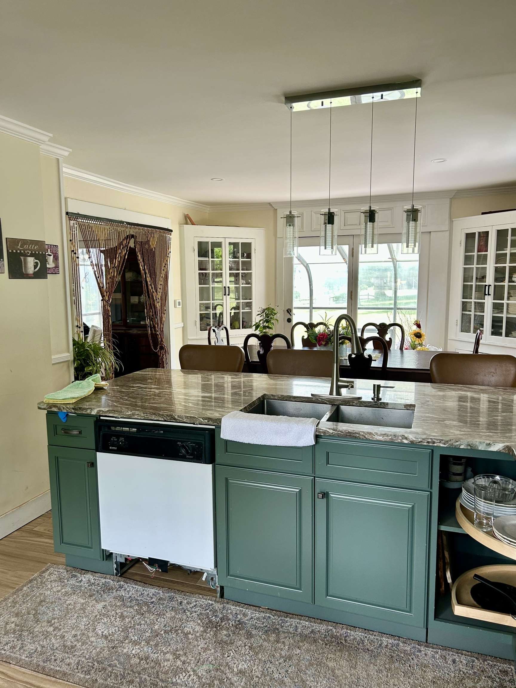 Rocky Hill, CT 06067,2843 Main Street
