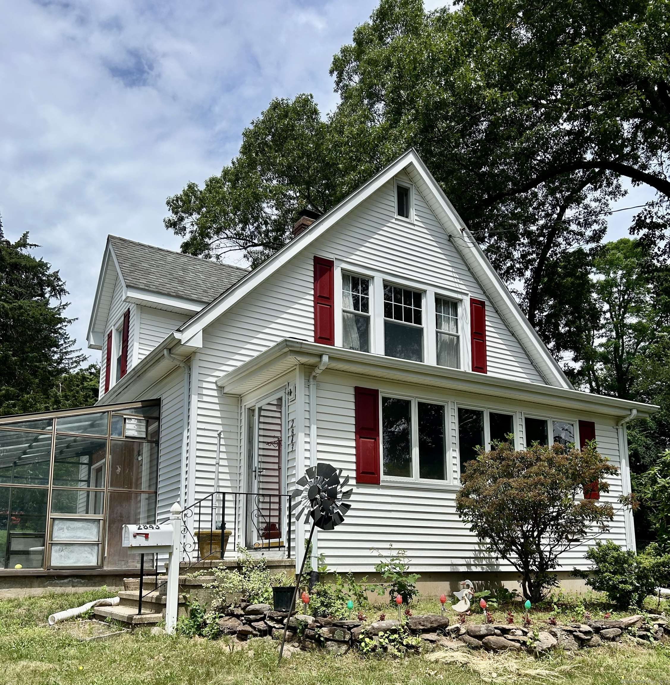 Rocky Hill, CT 06067,2843 Main Street