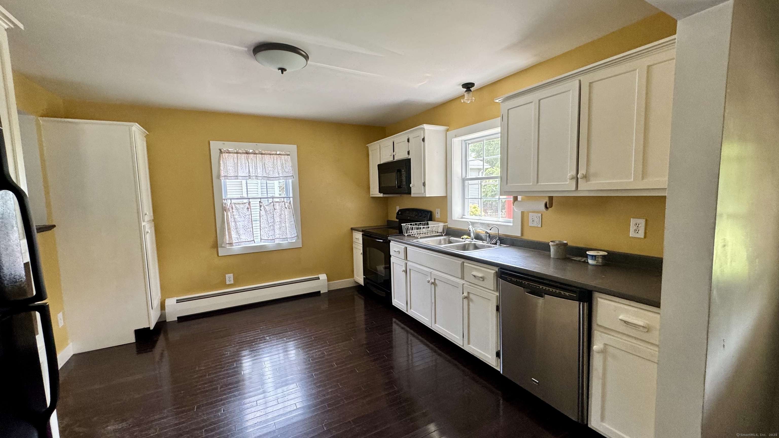 Griswold, CT 06351,4 River Street #4