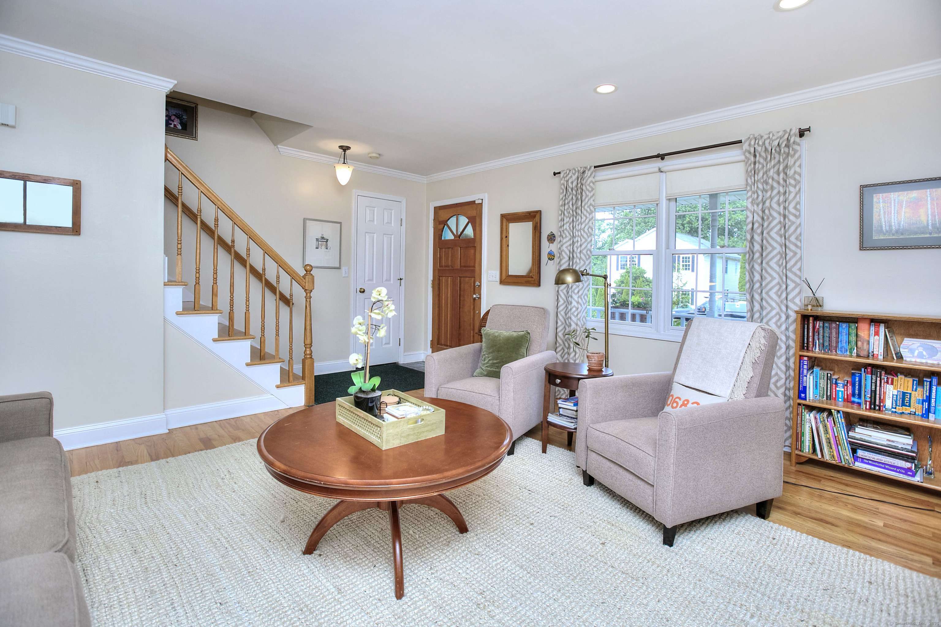 Fairfield, CT 06825,1221 Merritt Street