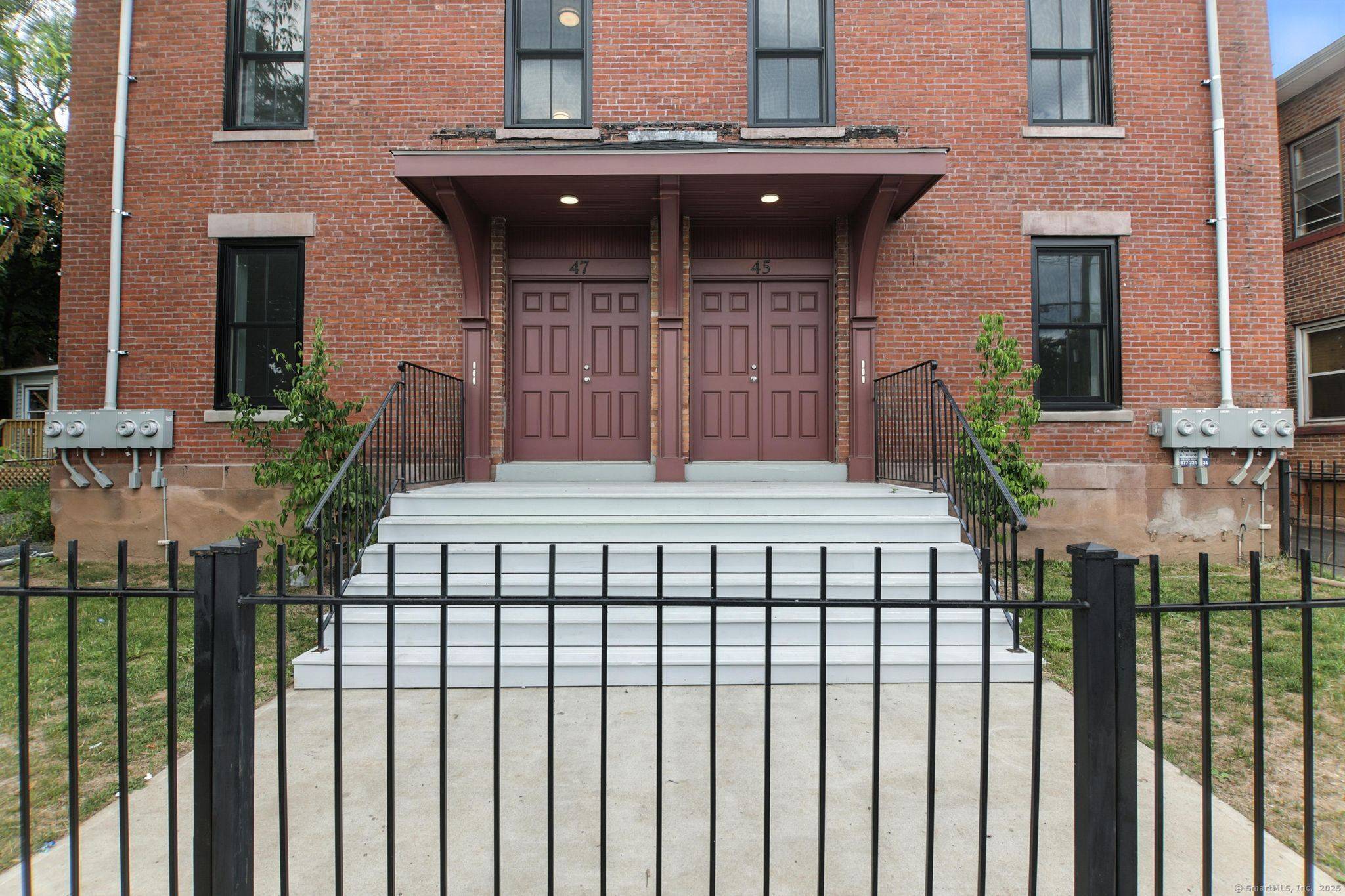 Hartford, CT 06106,47 Squire Street