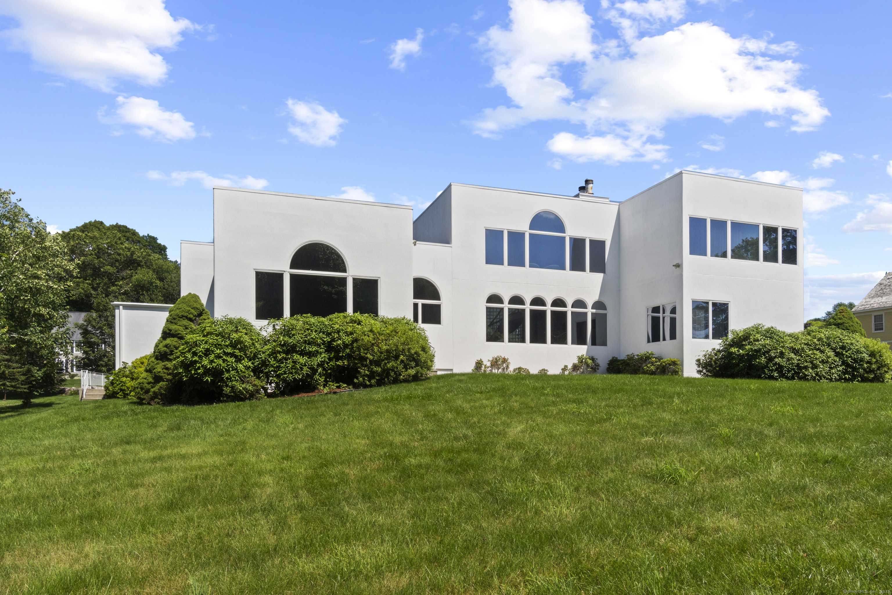 Groton, CT 06340,45 Brookview Court