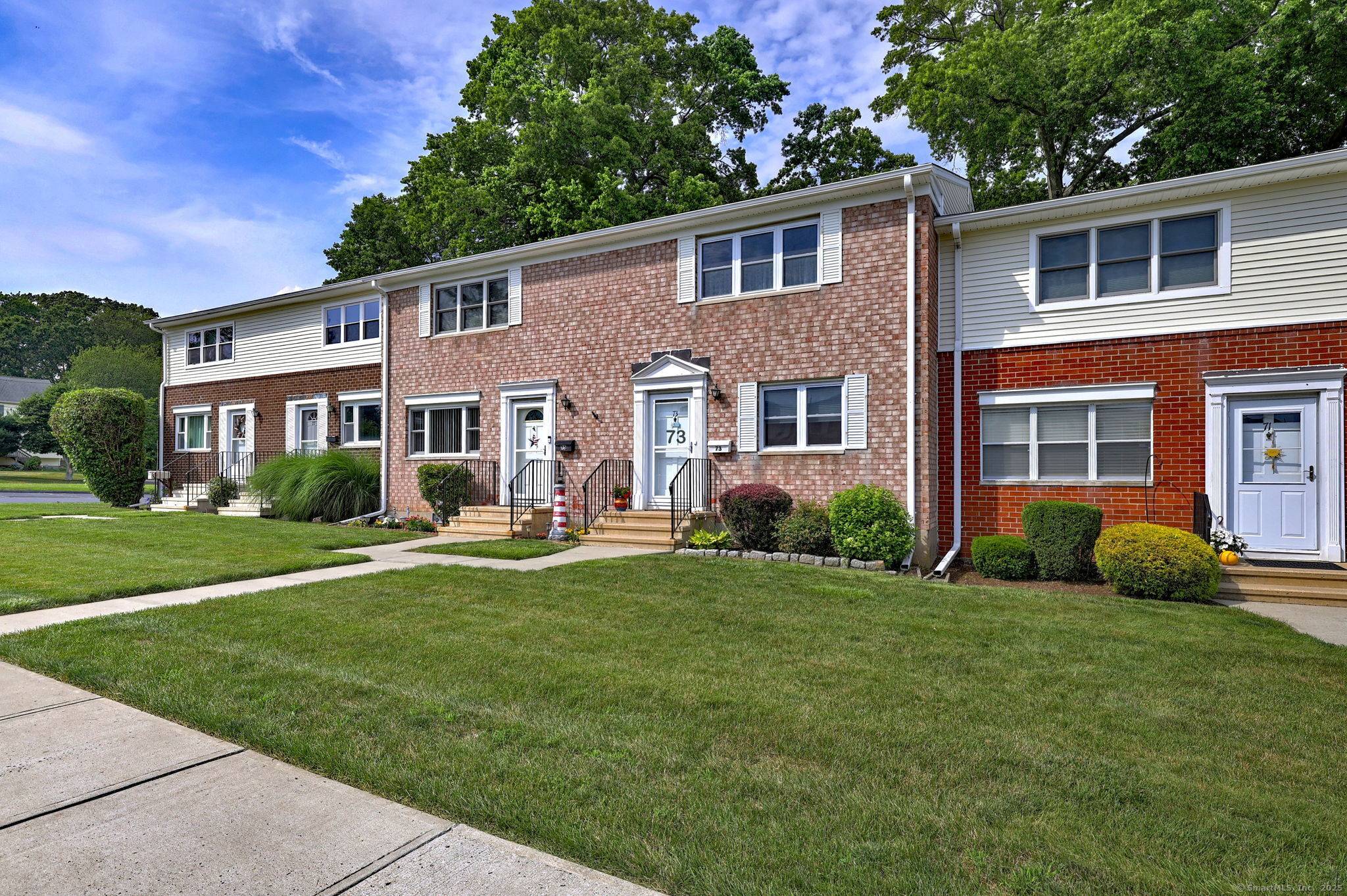 Milford, CT 06460,73 Shea Avenue #73