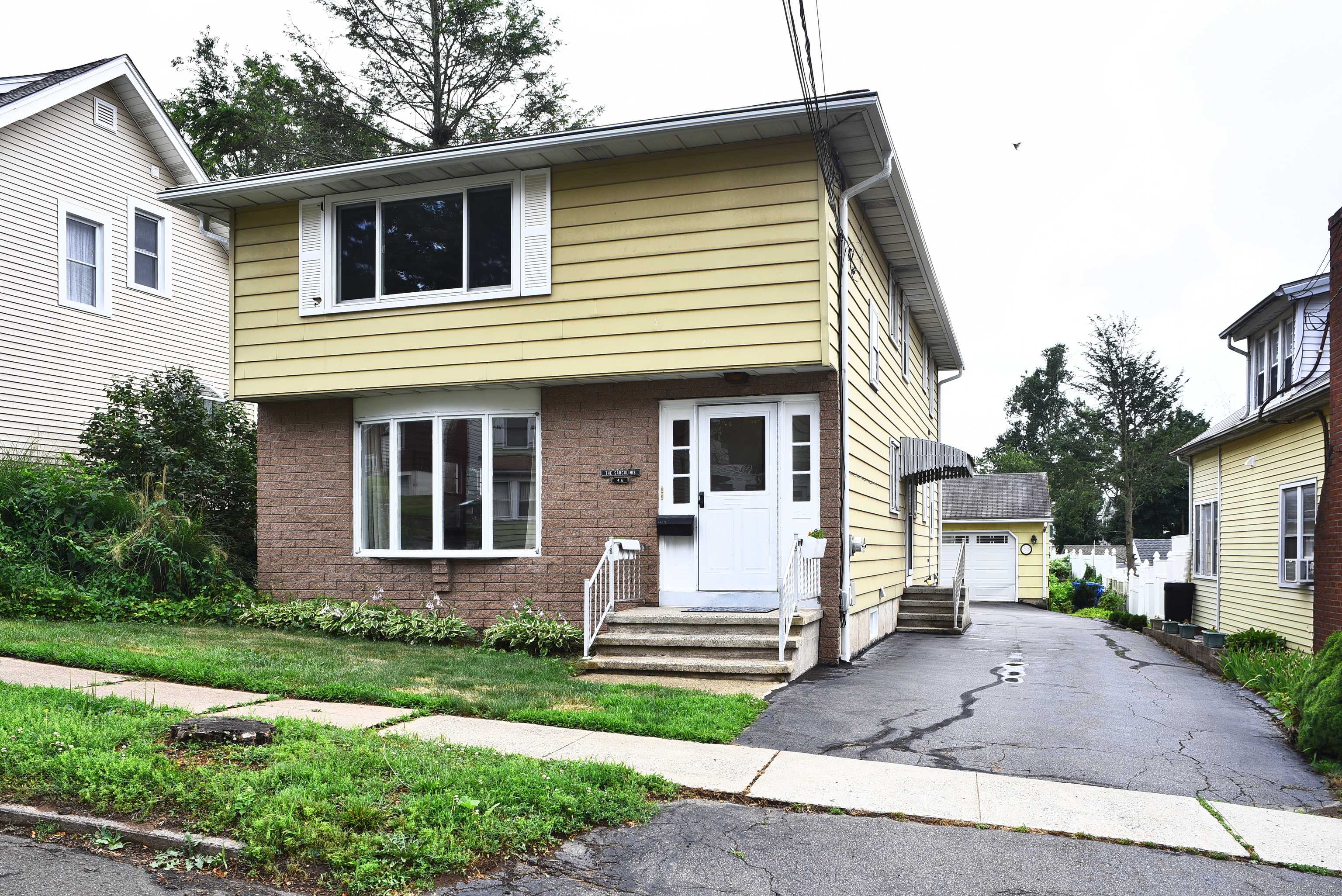 Hamden, CT 06514,46 Millis Street