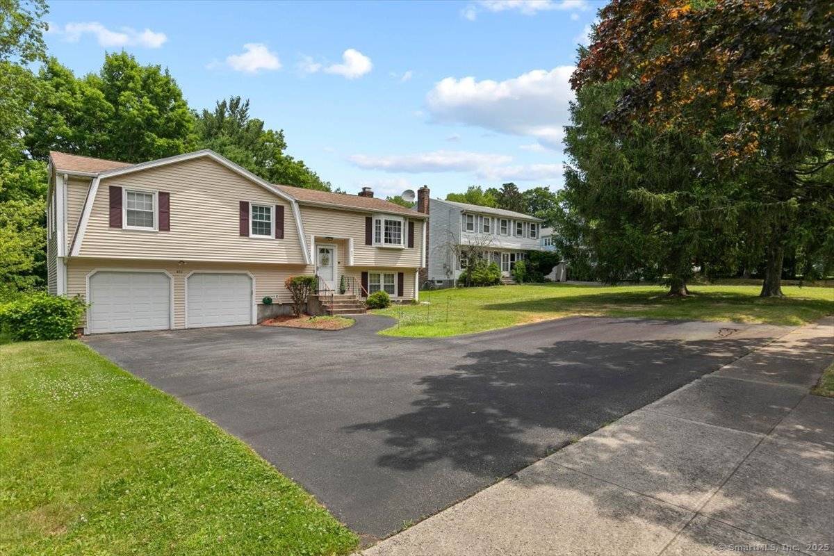 Milford, CT 06460,822 New Haven Avenue