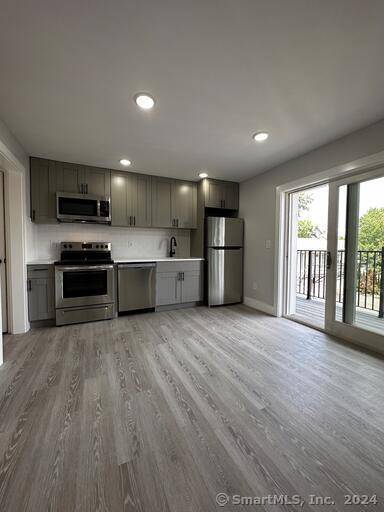 Norwalk, CT 06854,107 South Main Street #3a