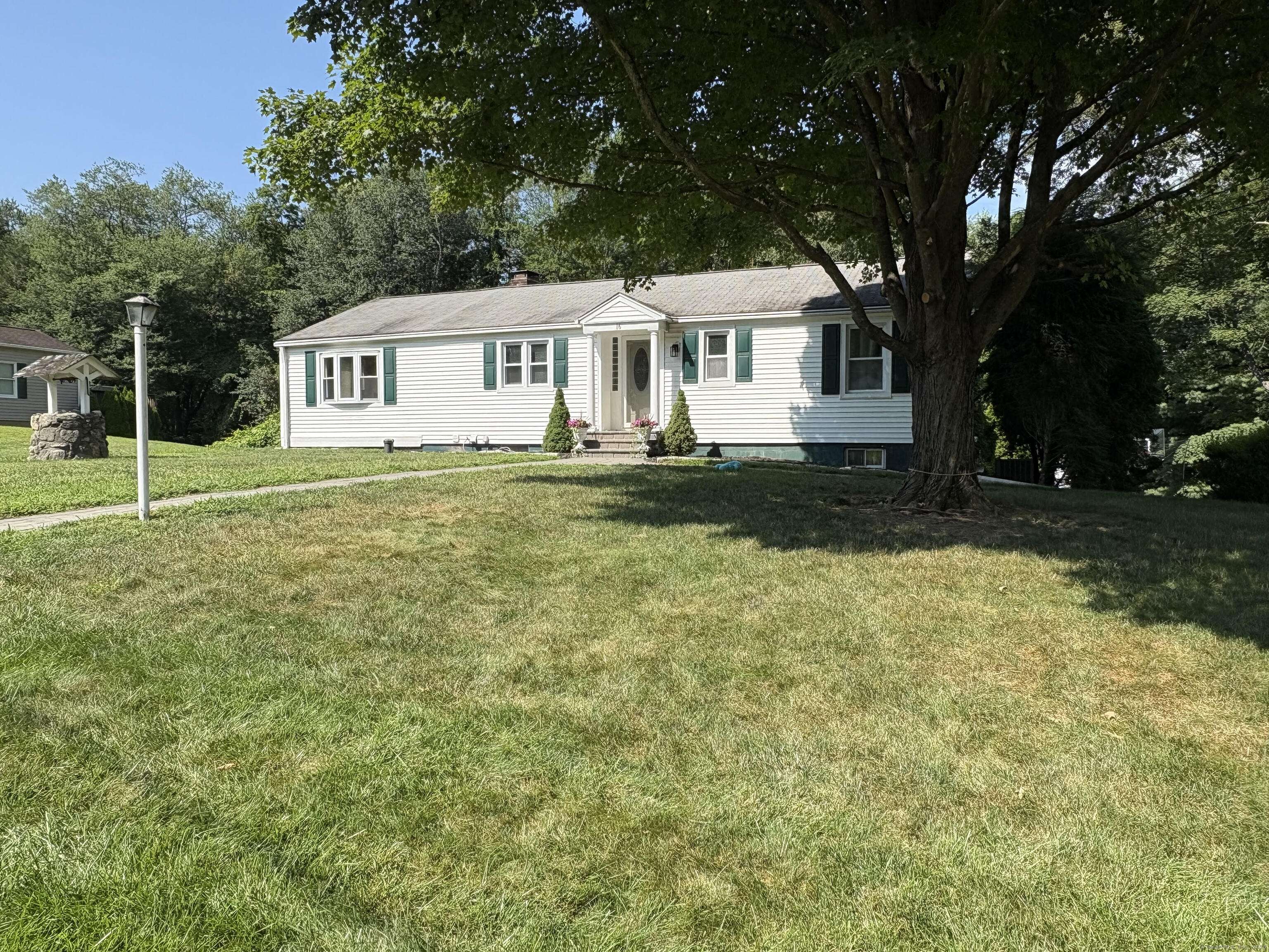Bethel, CT 06801,16 Westview Drive