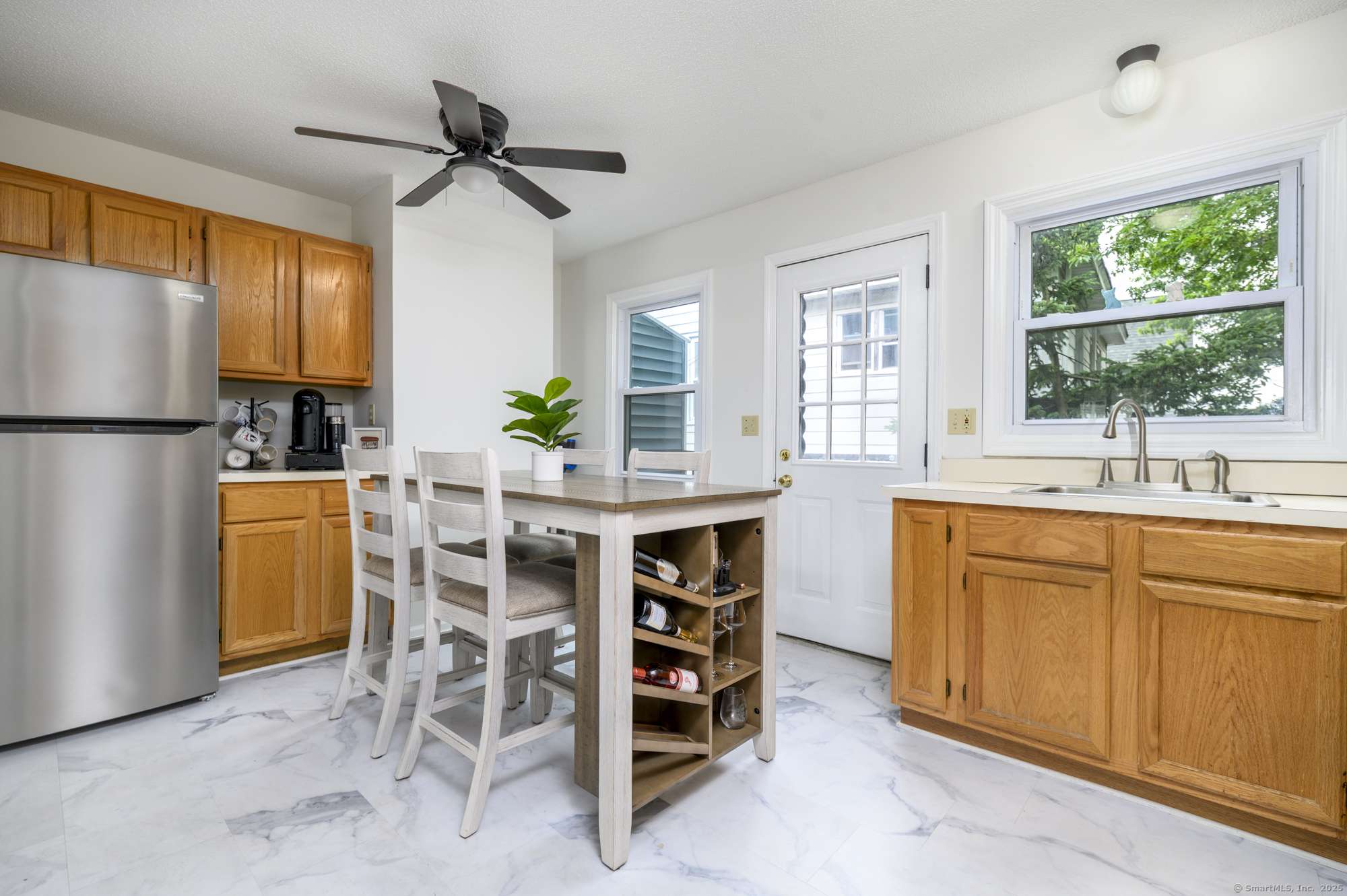 West Haven, CT 06516,95 Elm Street #APT 4