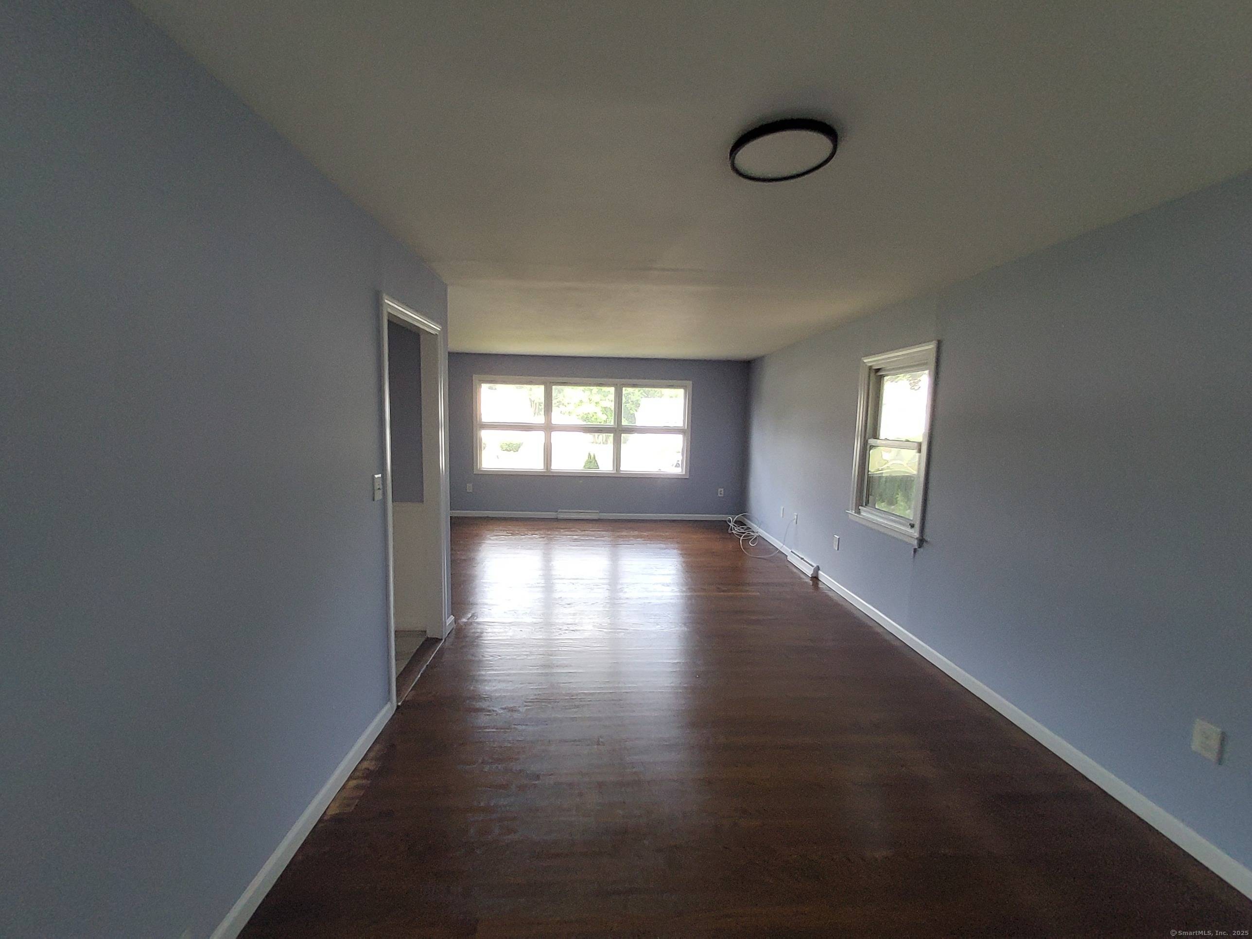 Hamden, CT 06514,707 Circular Avenue