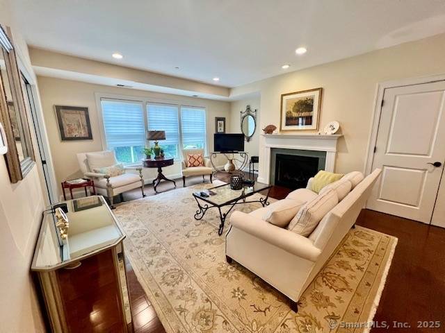 Stonington, CT 06378,103 Main Street #2202