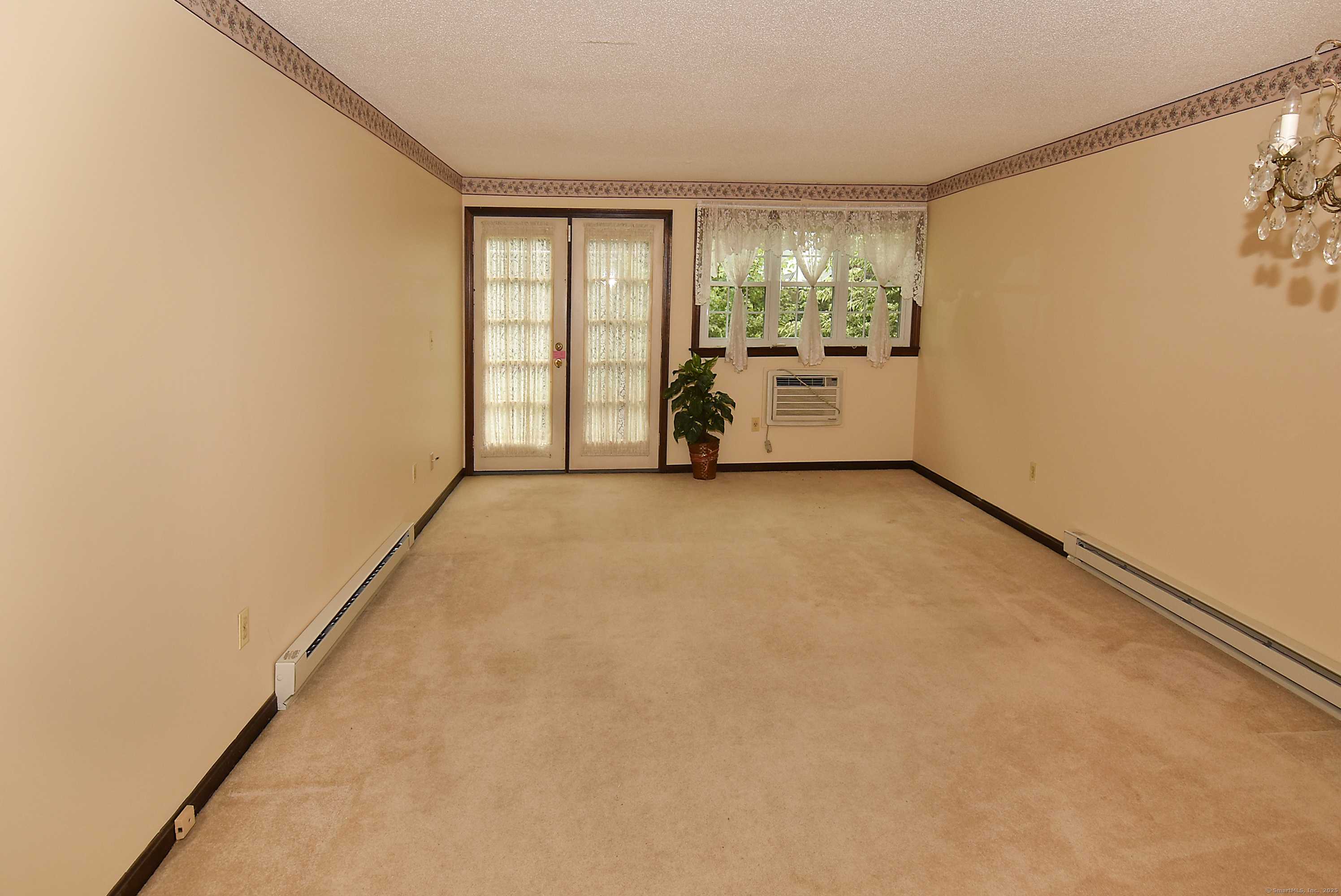 Vernon, CT 06066,415 Lady Bug Lane #415