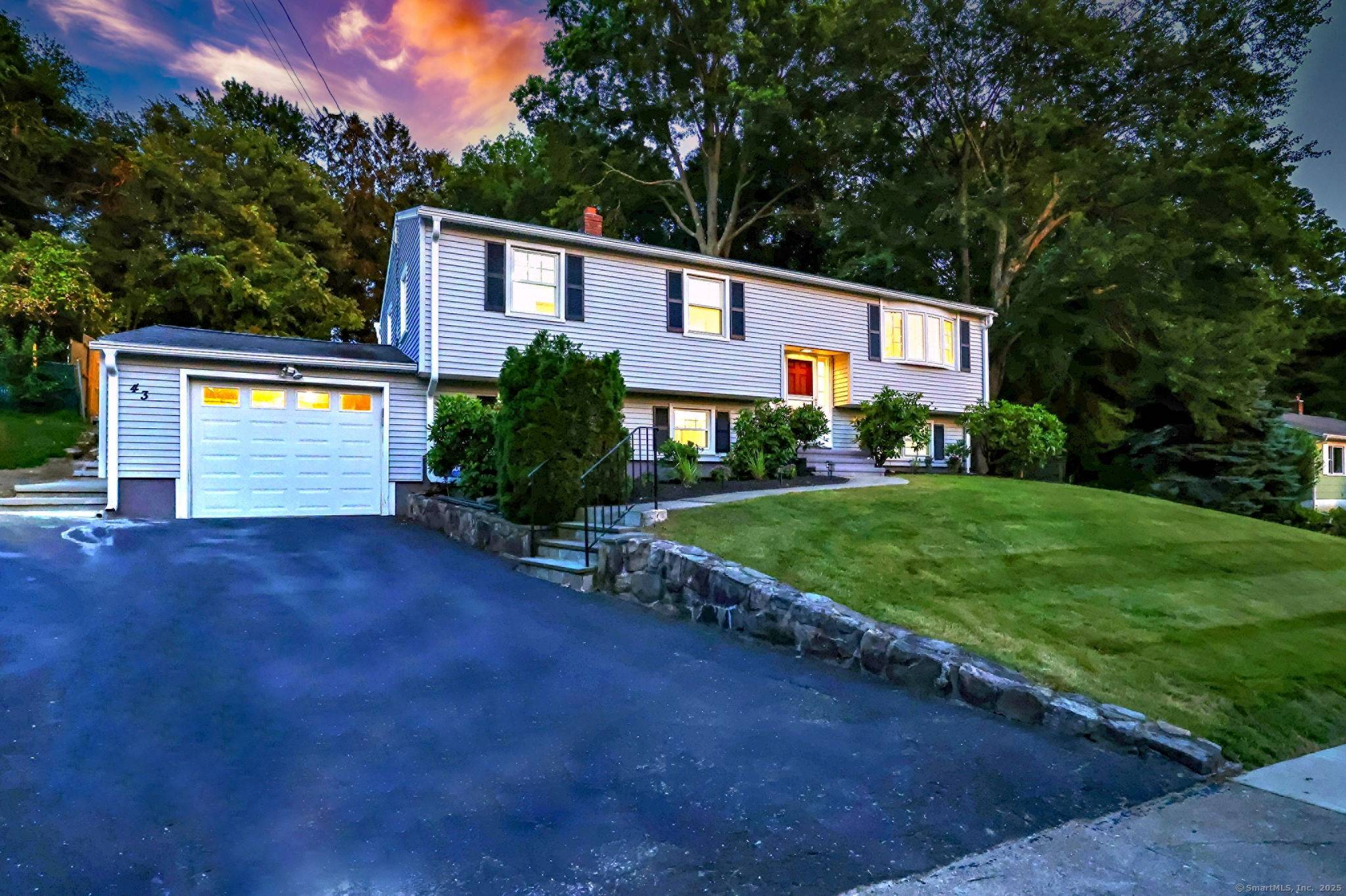 Milford, CT 06460,43 Berner Terrace