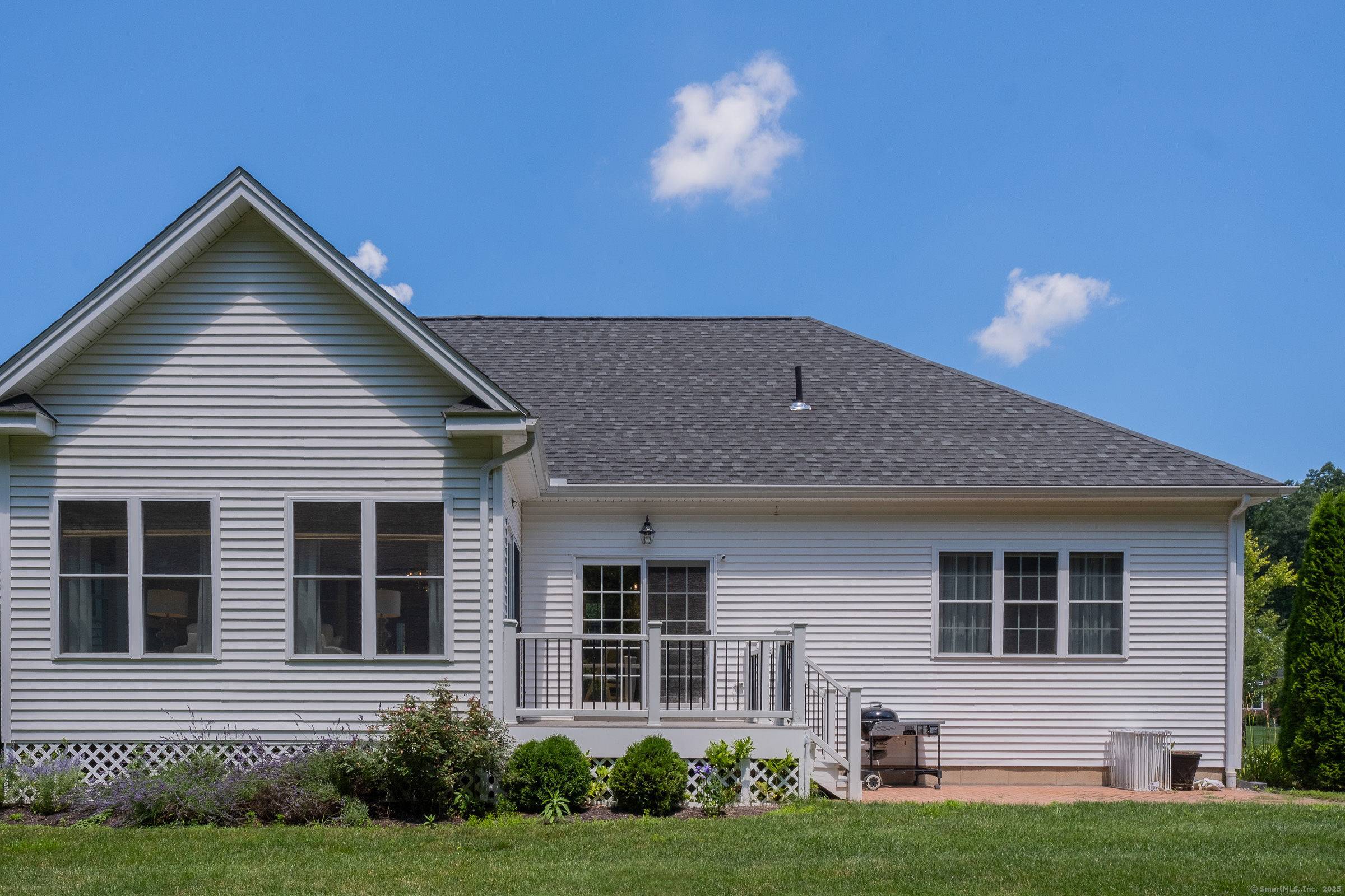 South Windsor, CT 06074,20 Eagle Run #20
