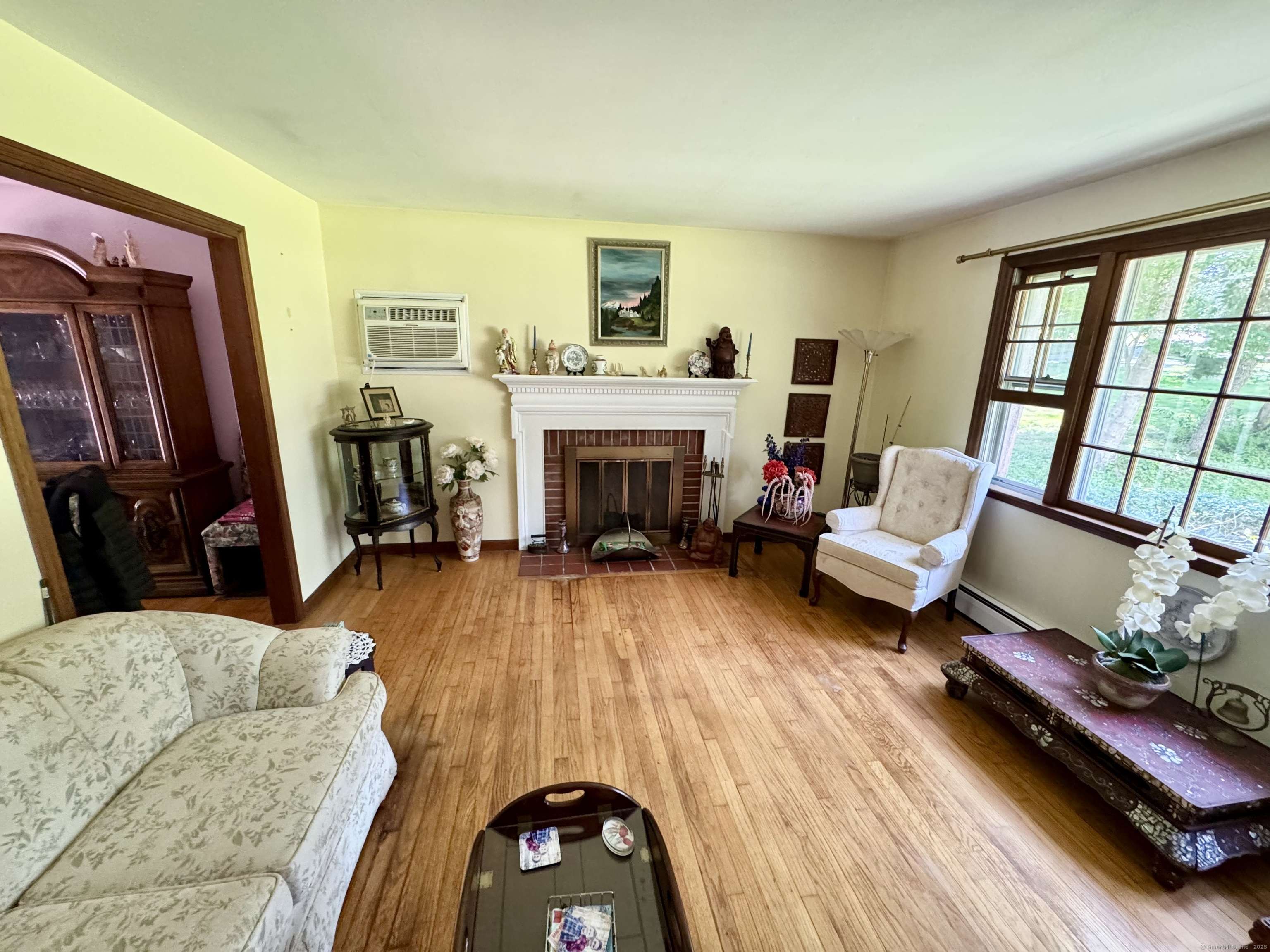 East Lyme, CT 06333,105 Chesterfield Road