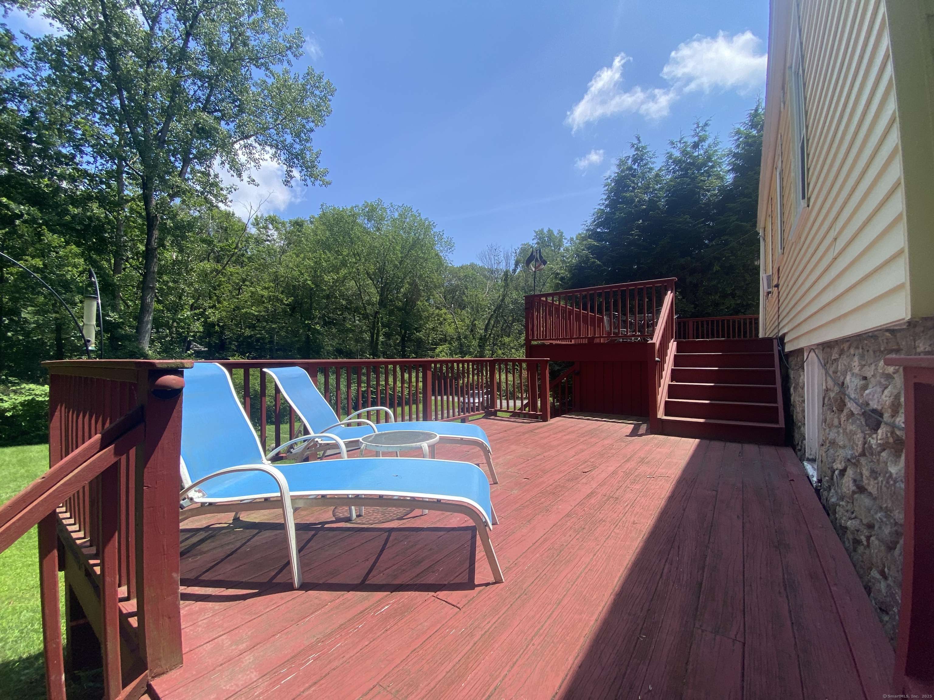 Wilton, CT 06897,29 Grumman Avenue