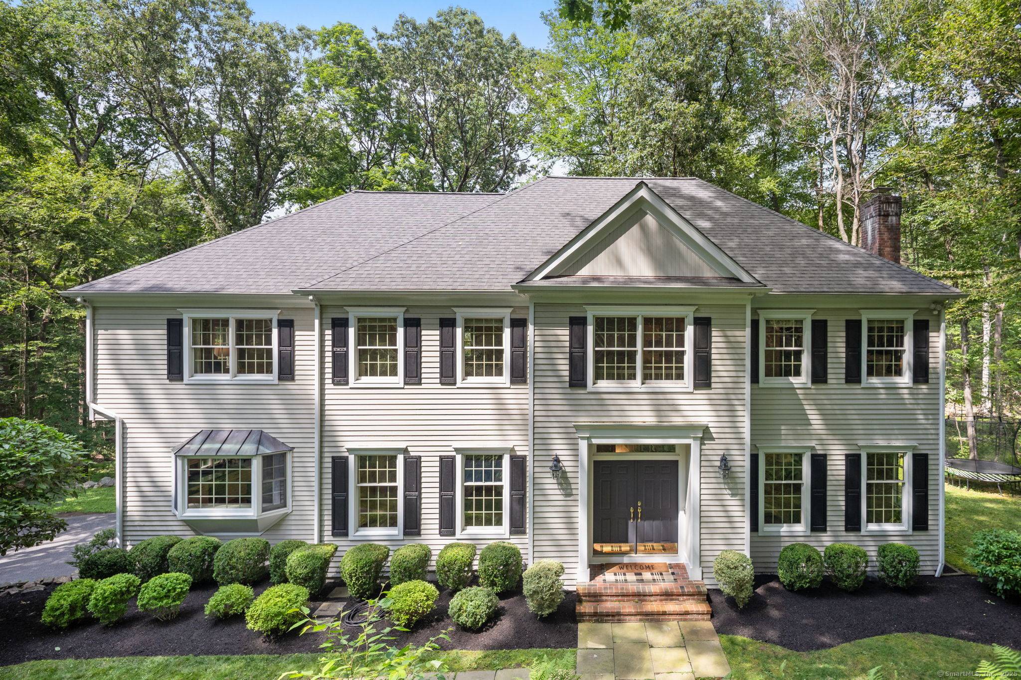 Ridgefield, CT 06877,185 Old Branchville Road