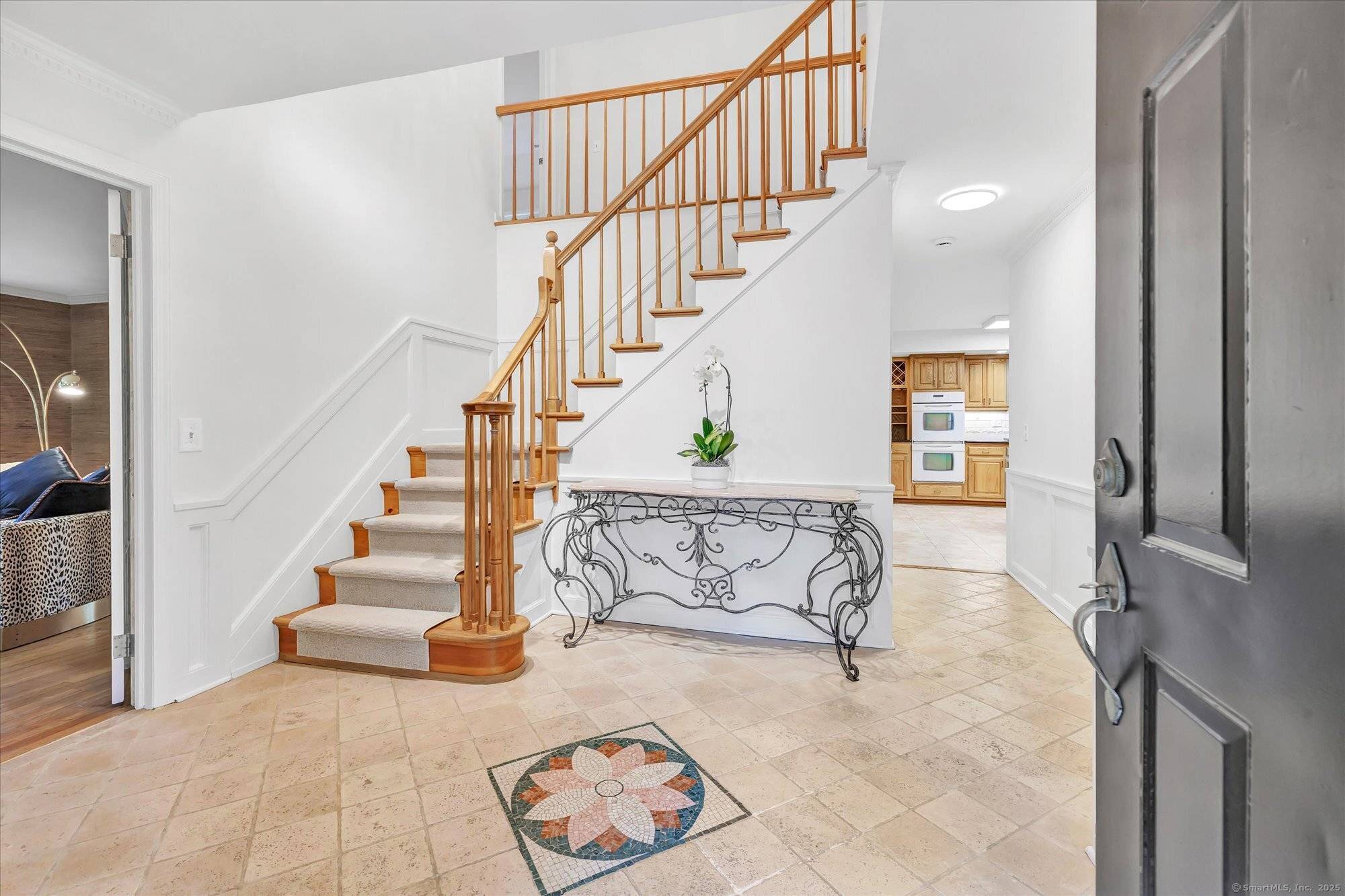 Norwalk, CT 06855,6 Cavray Road