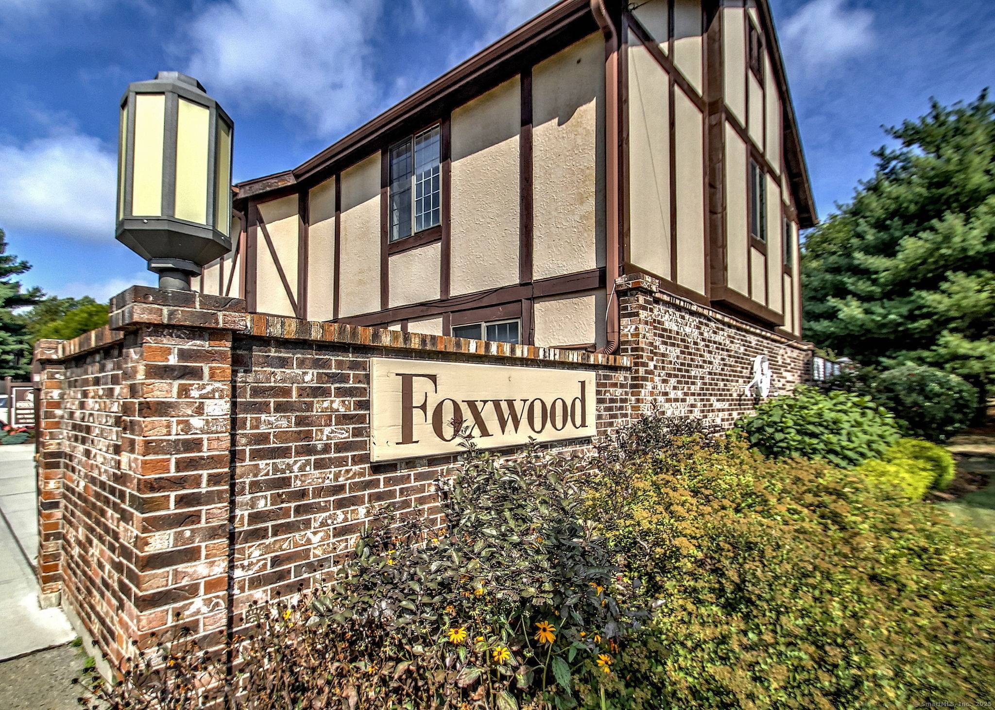 Milford, CT 06461,138 Foxwood Close #138