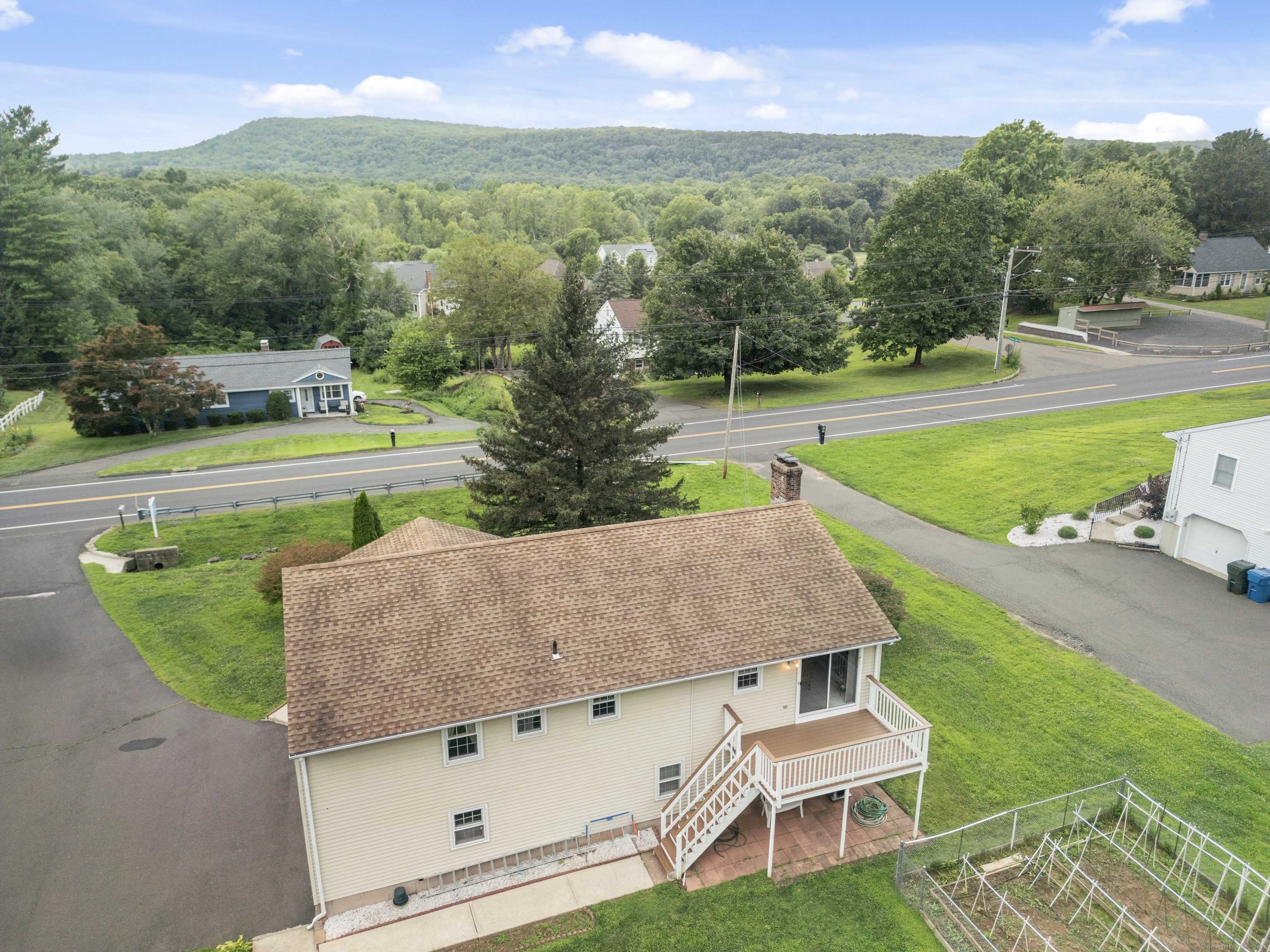 Berlin, CT 06037,783 Chamberlain Highway