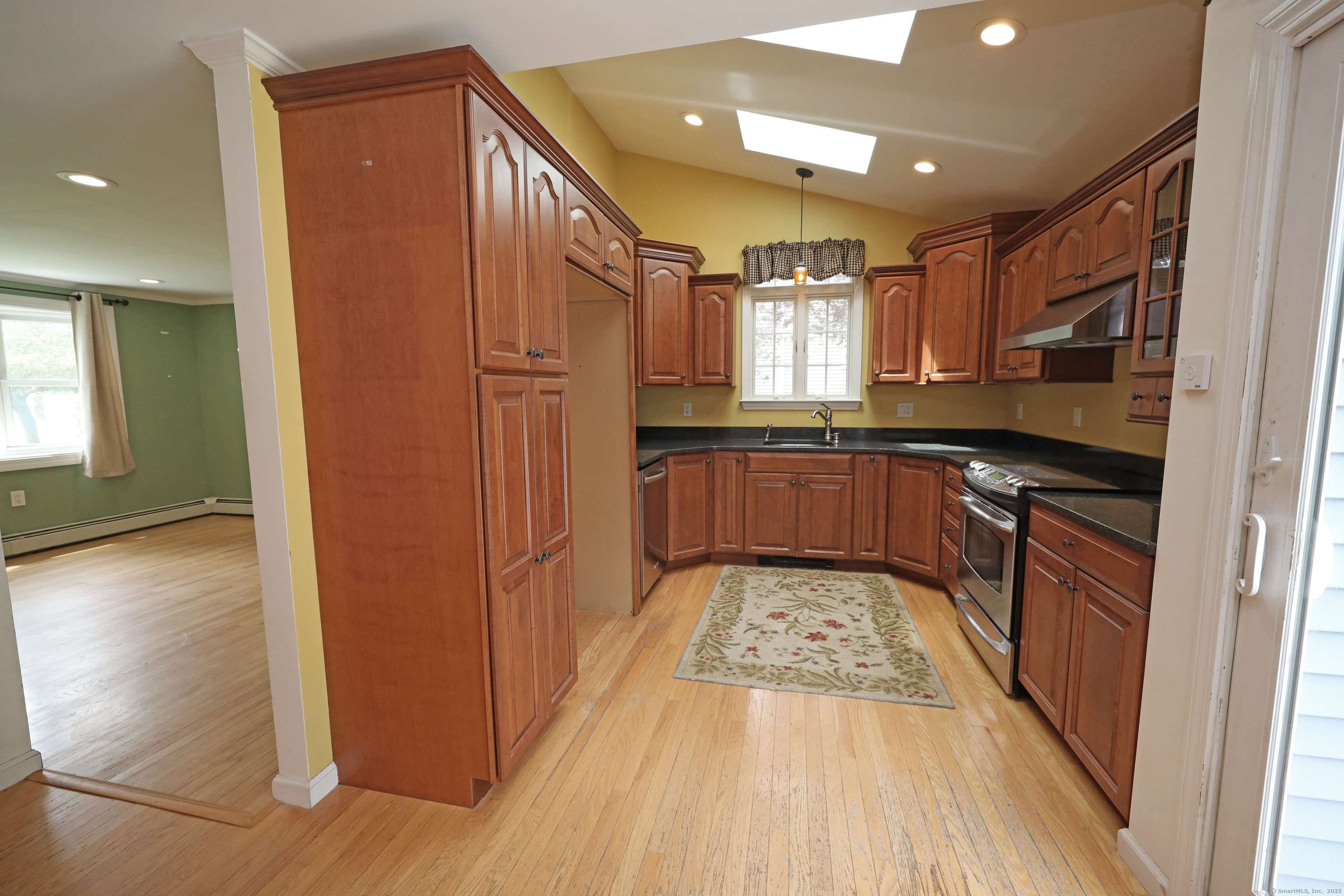 Suffield, CT 06093,138 Griffin Road