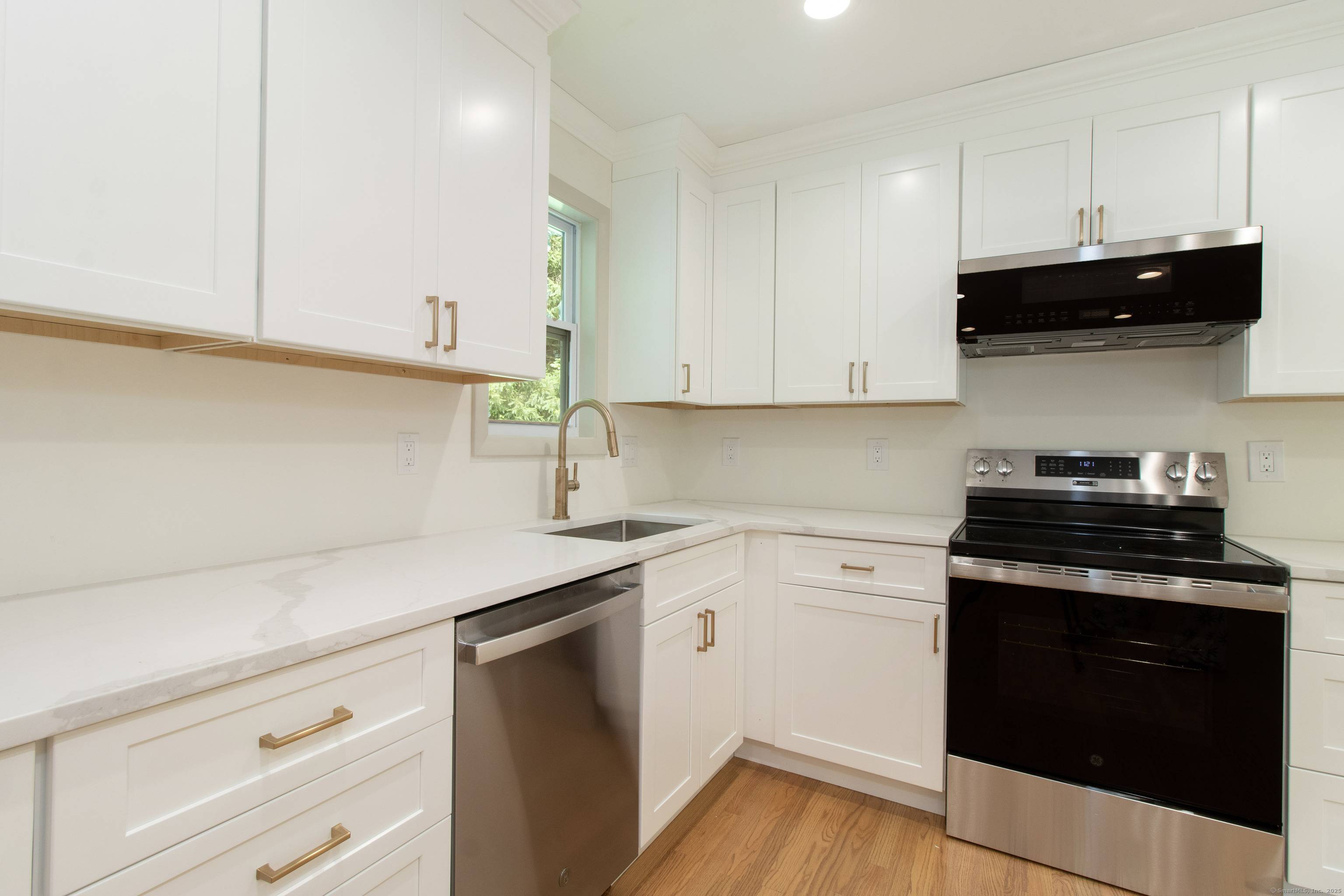 Cheshire, CT 06410,29 Bates Drive