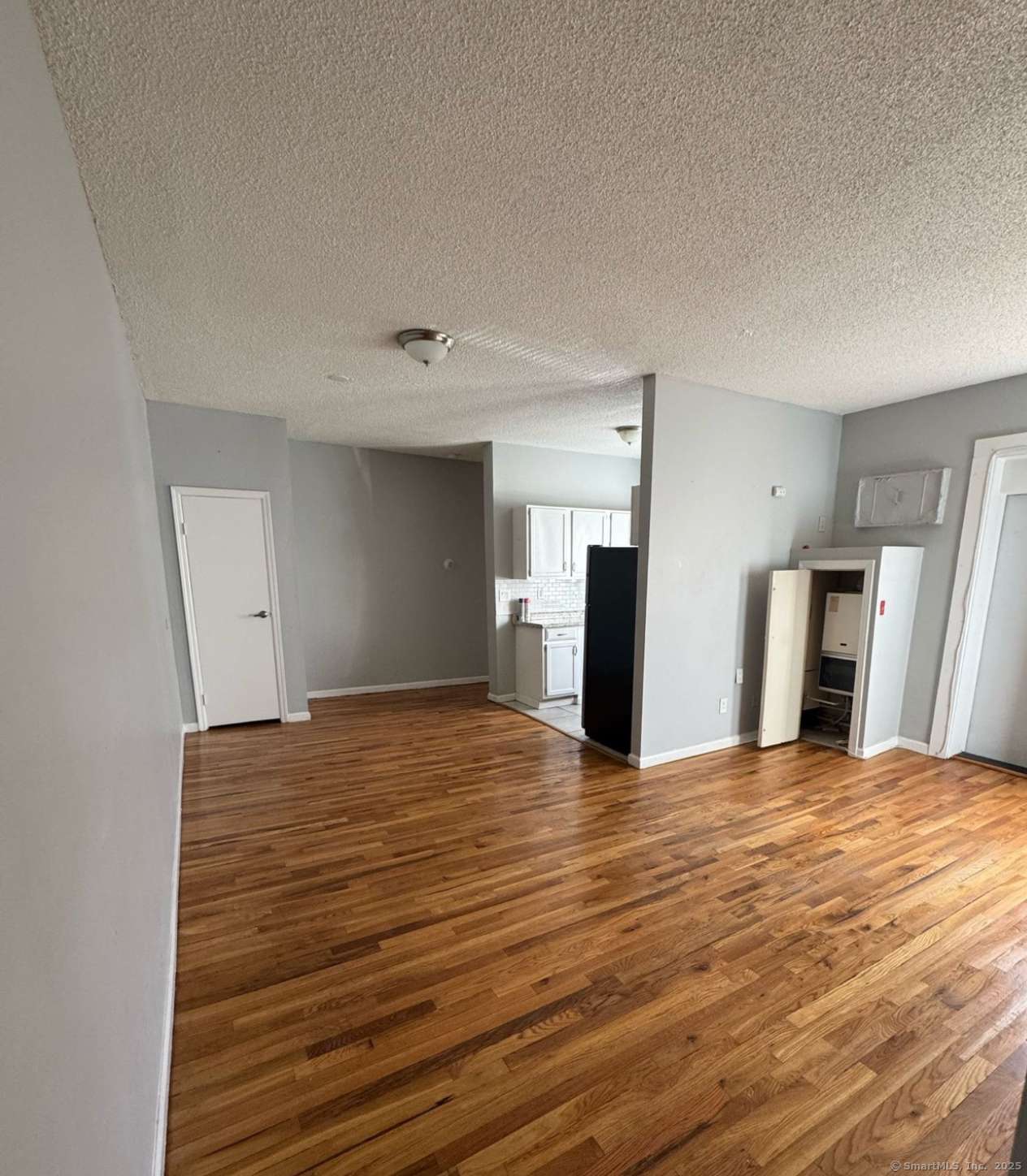 Bridgeport, CT 06606,335 Wells Street #20