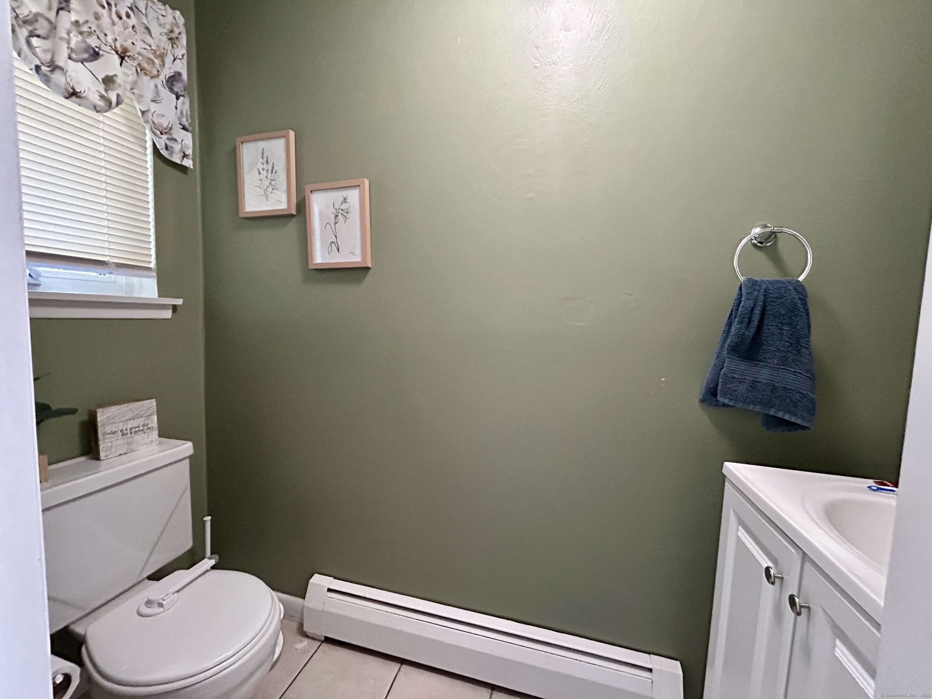 New Hartford, CT 06057,220 Main Street #APT 1D