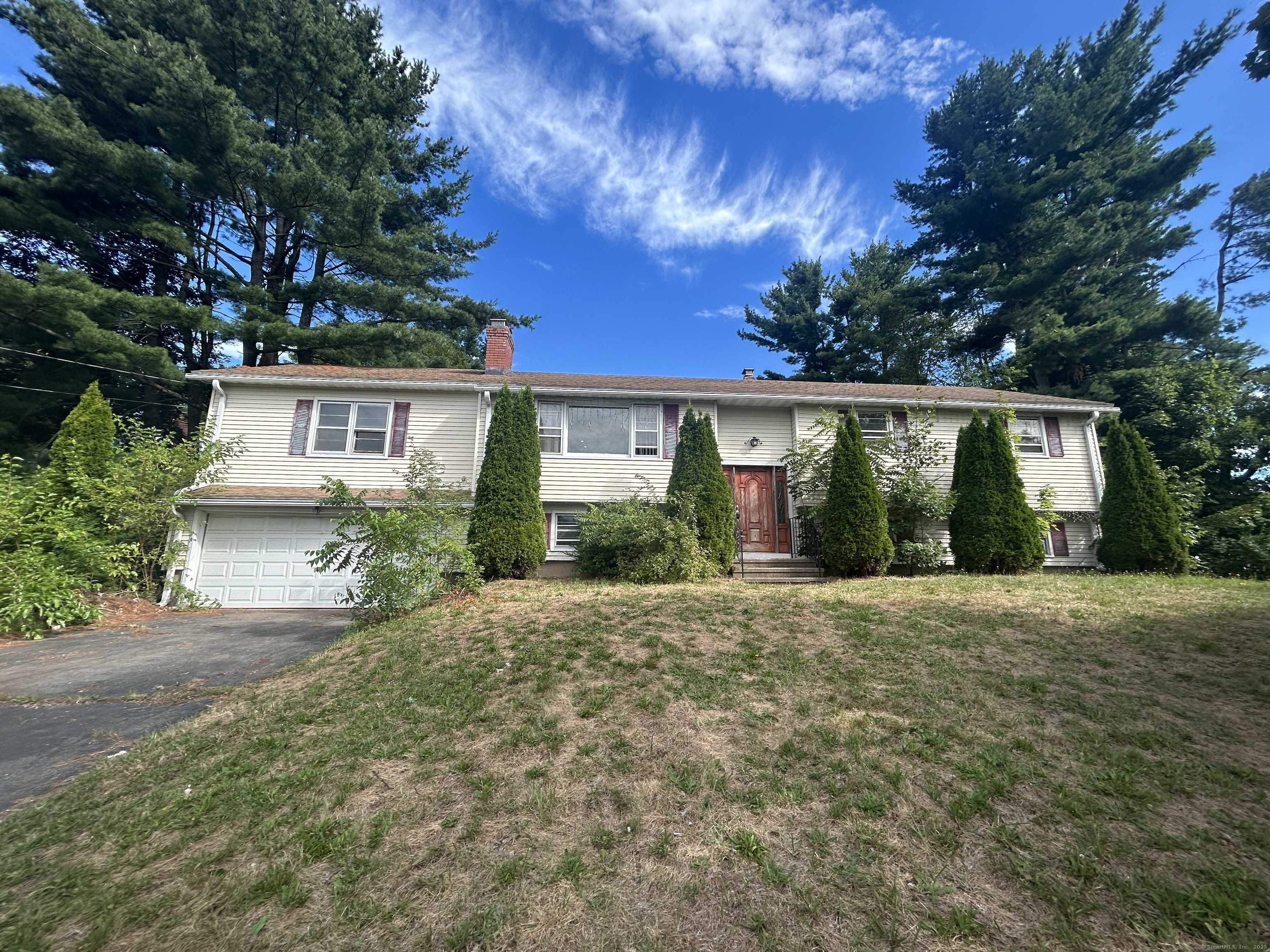 Hamden, CT 06514,39 Phelps Drive