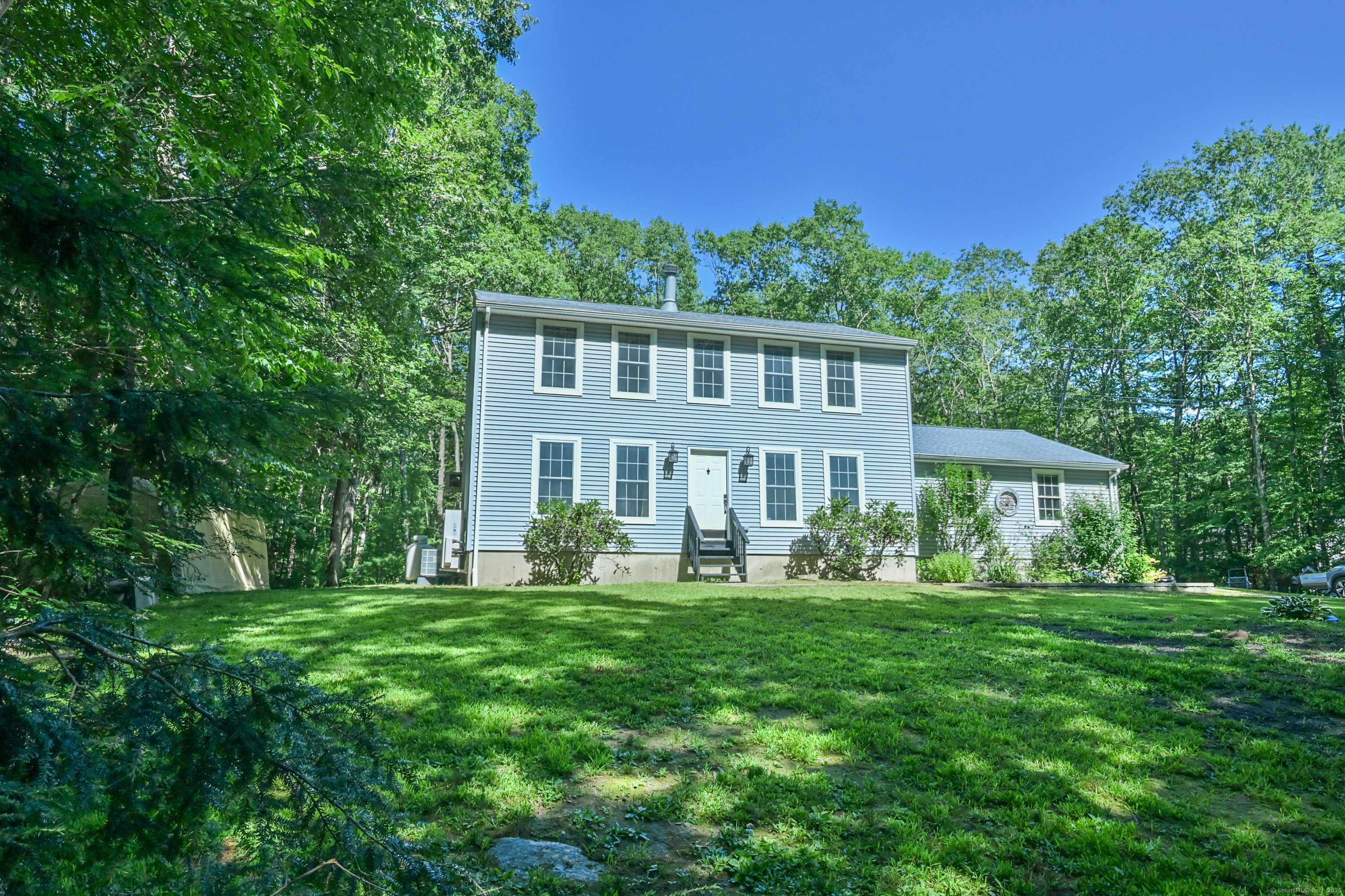 Woodstock, CT 06281,31 Pond Factory Road