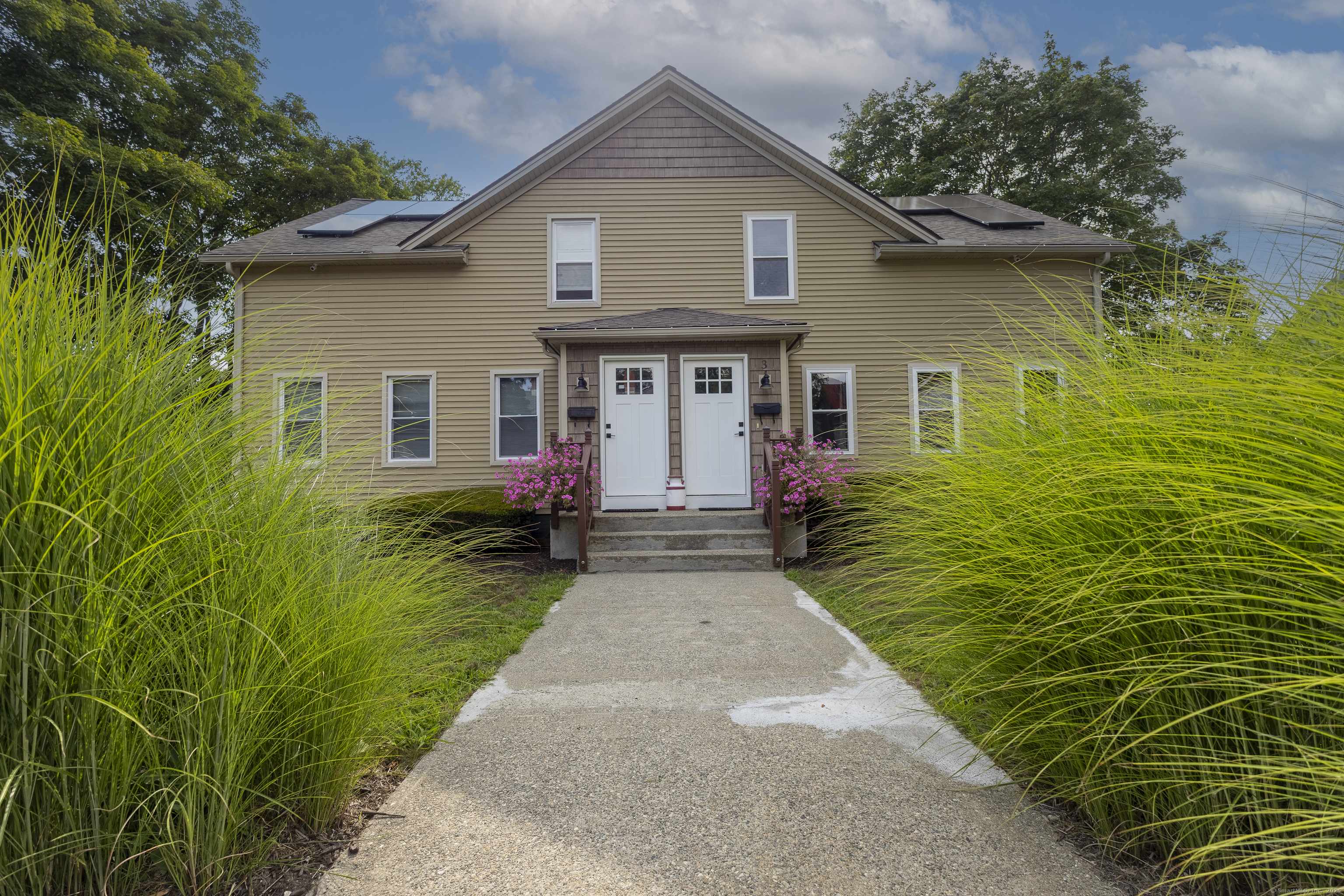 Plainfield, CT 06374,1 6th Street