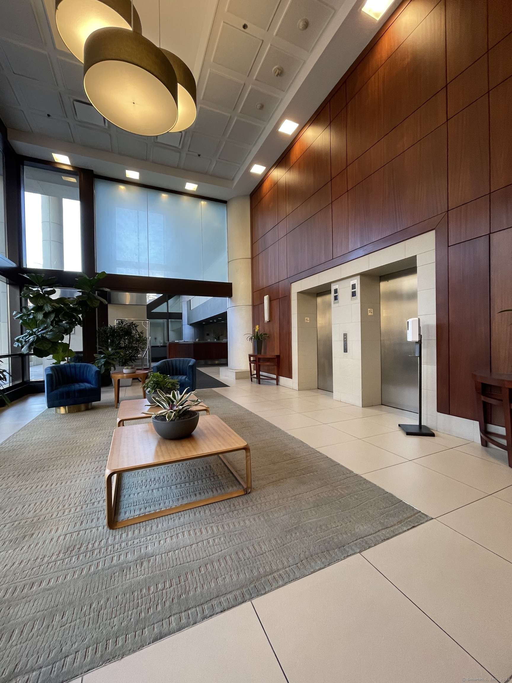 Stamford, CT 06901,127 Greyrock Place #602