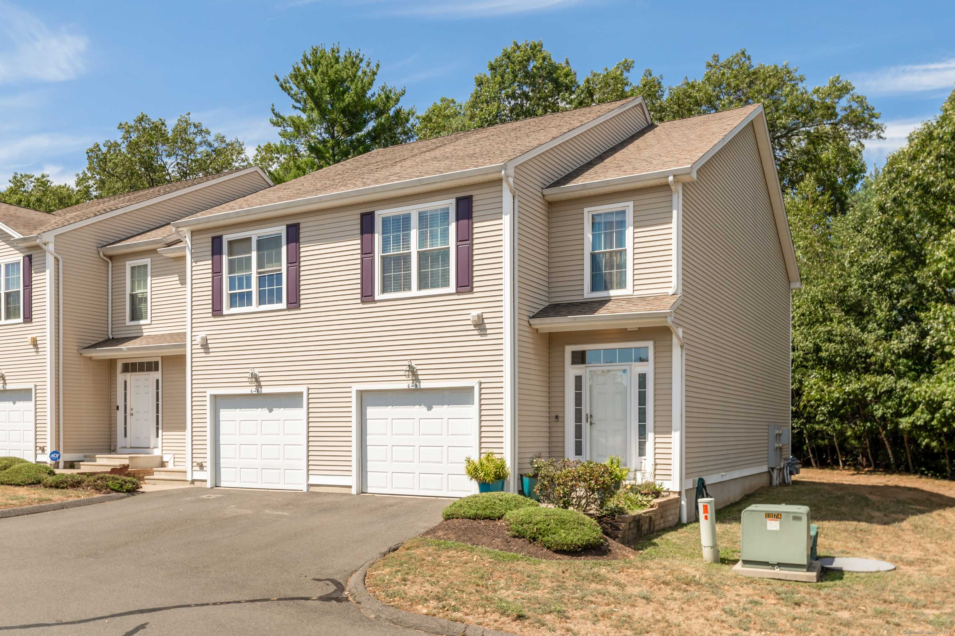 Bristol, CT 06010,370 Emmett Street #6-9