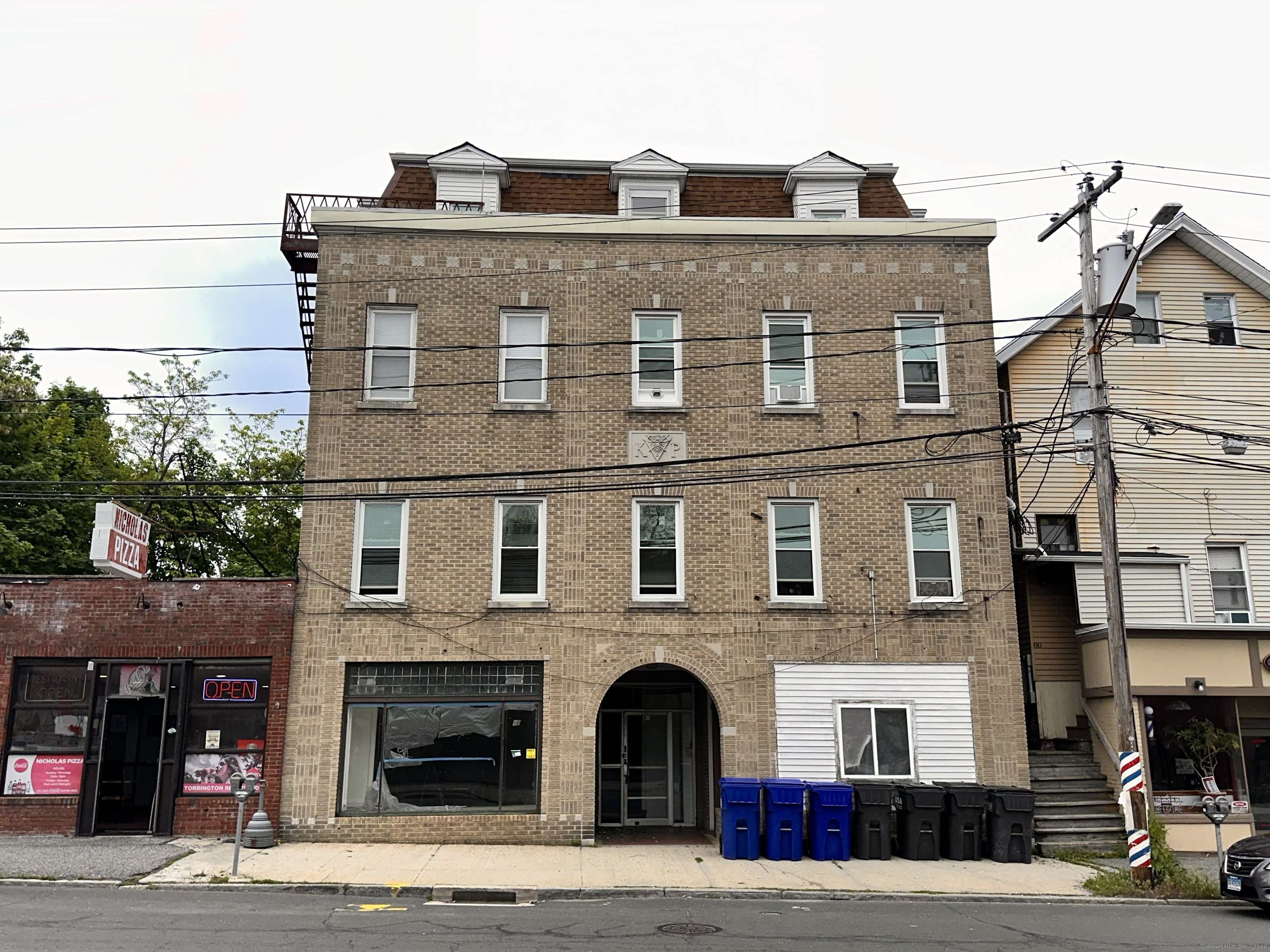 Torrington, CT 06790,82 Water Street