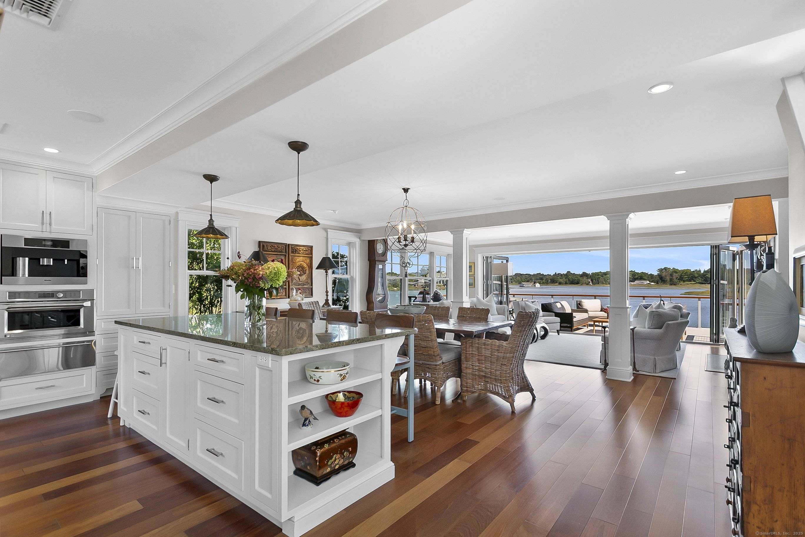 Westport, CT 06880,195 Hillspoint Road