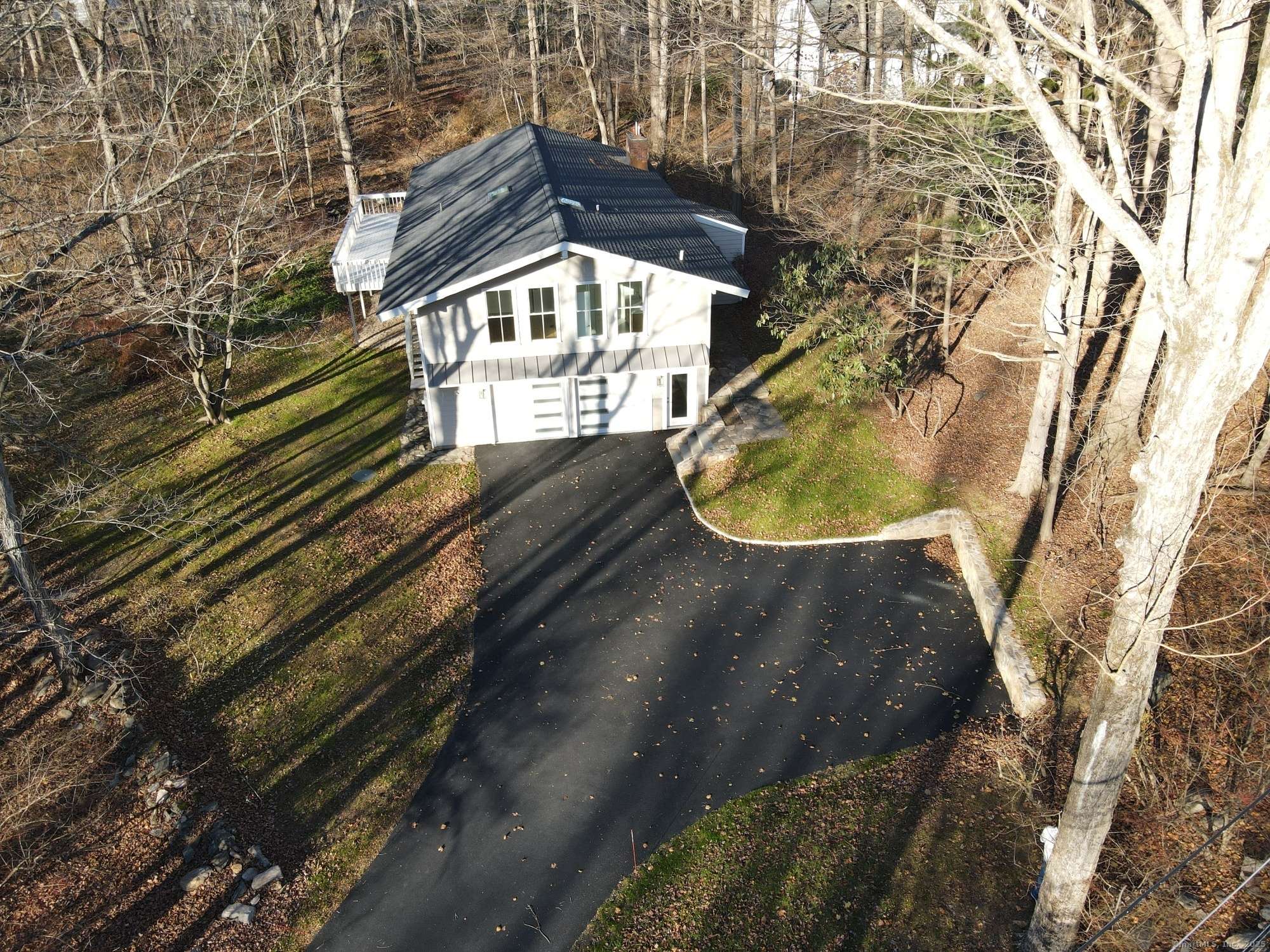 Westport, CT 06880,17 Clover Lane