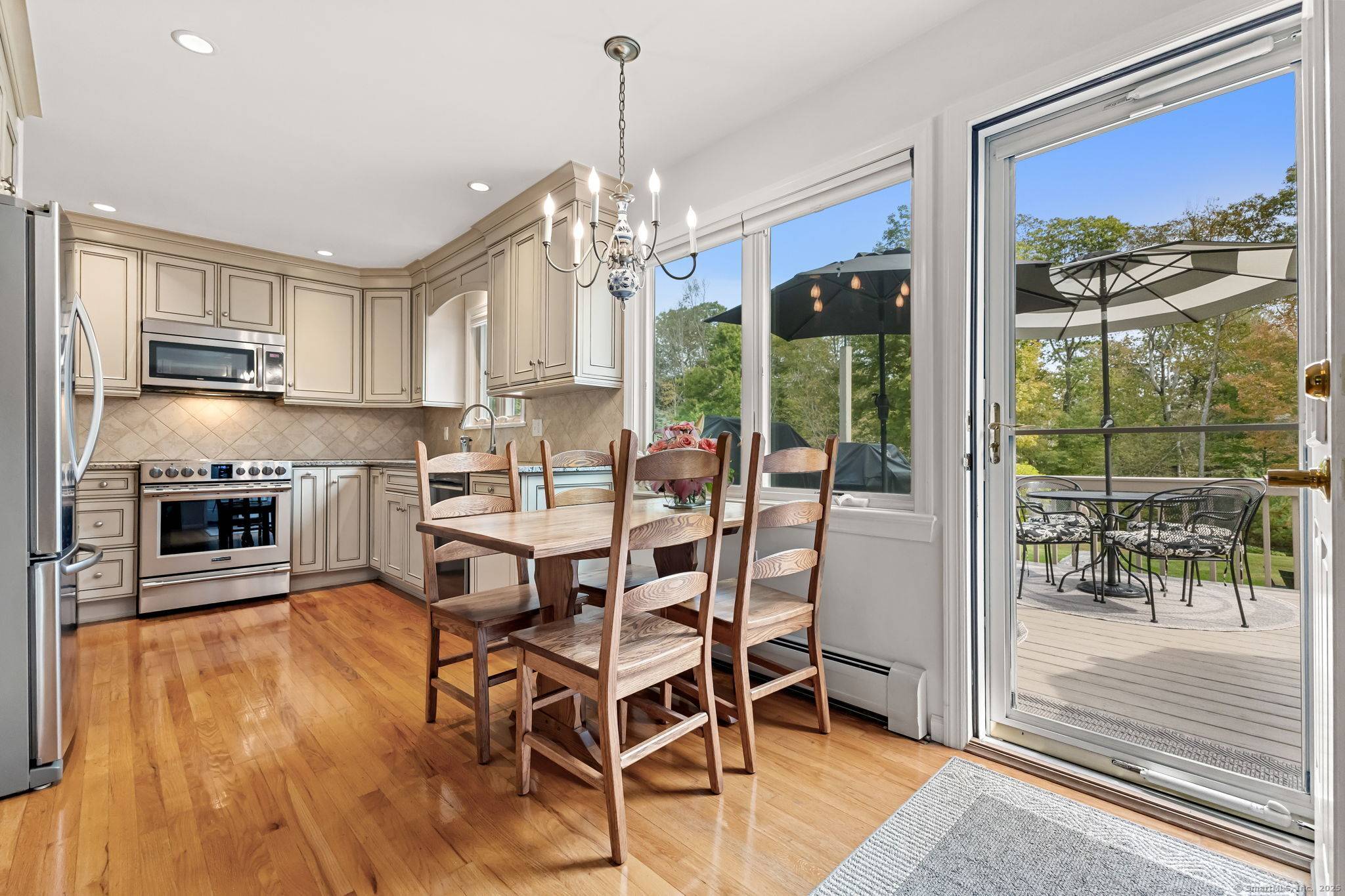 New Fairfield, CT 06812,8 Karen Drive