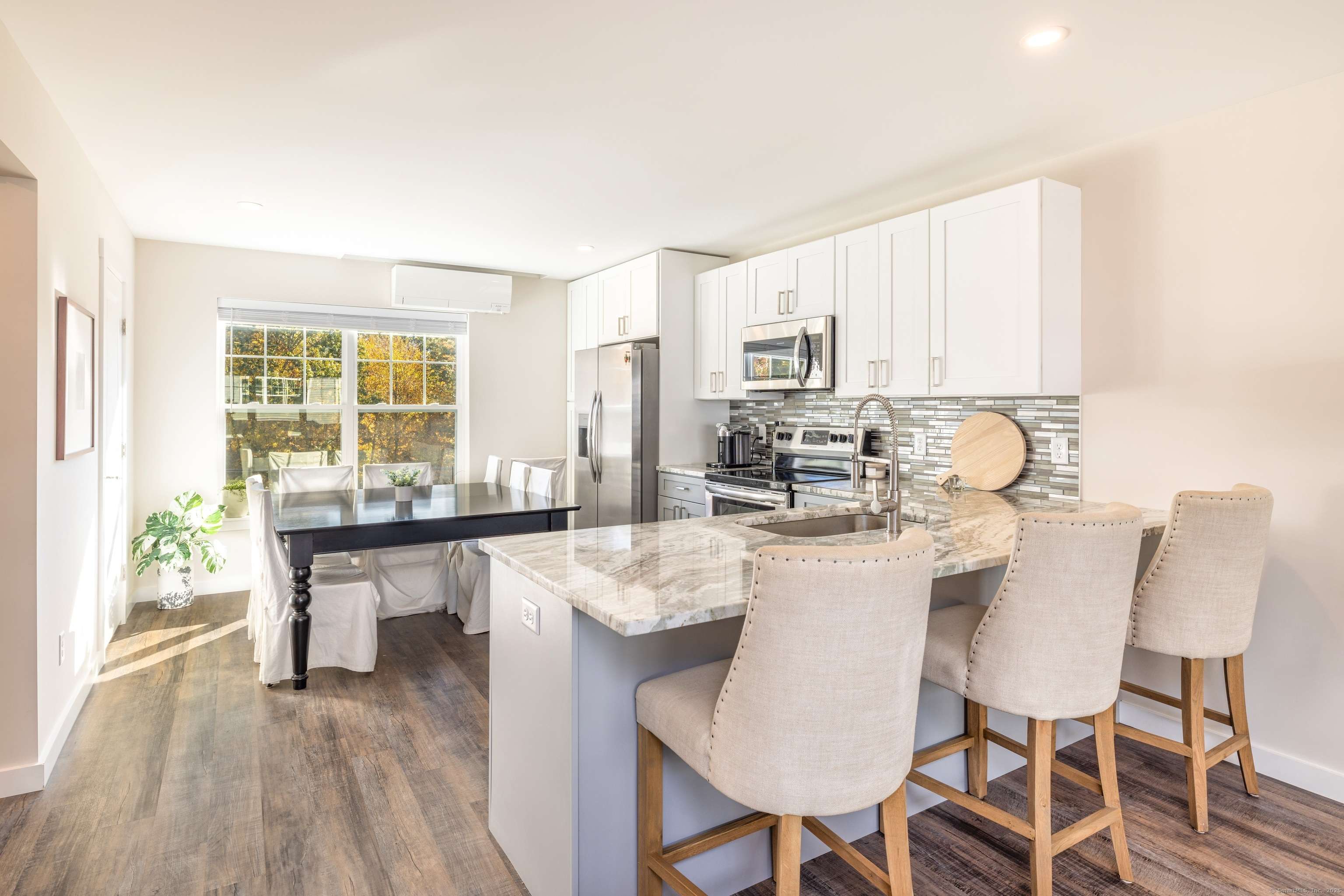 East Lyme, CT 06357,94 North Bridebrook Road #205