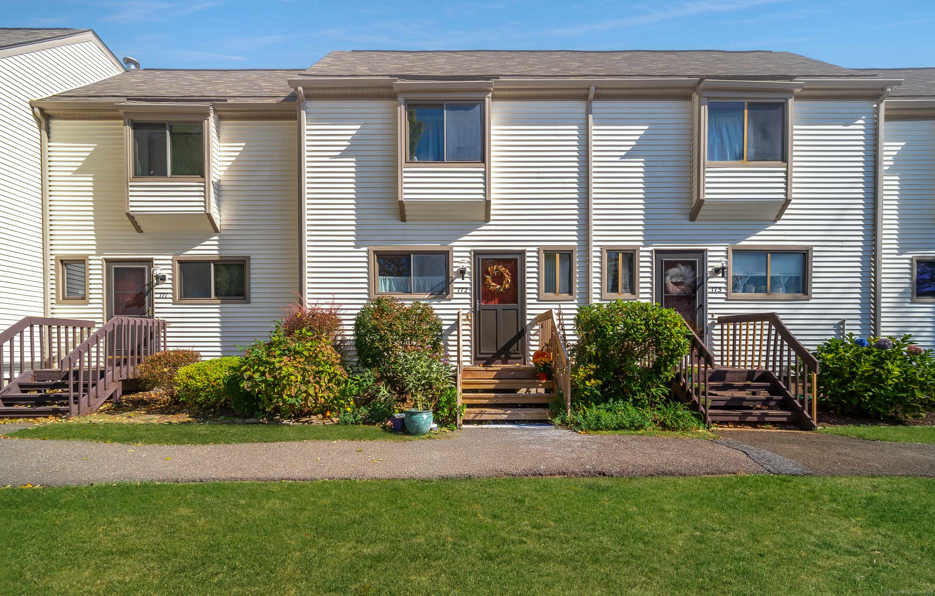 Meriden, CT 06450,172 Sterling Village #172