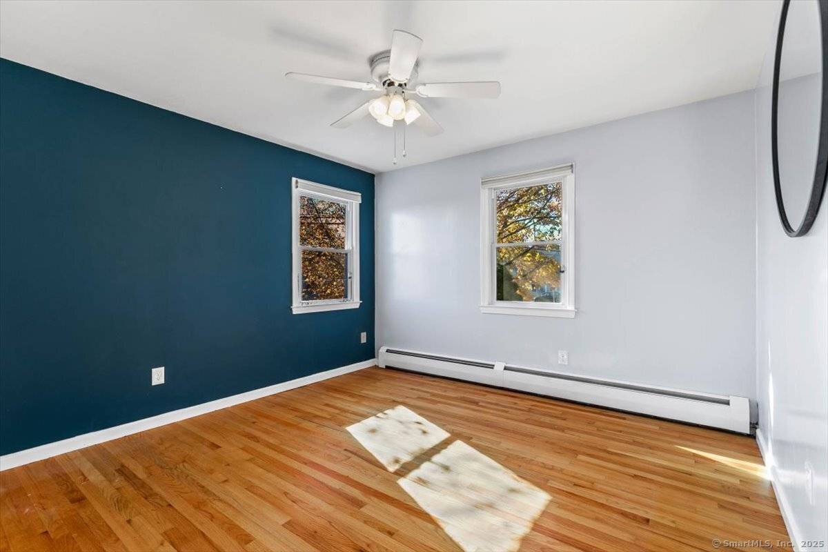 Branford, CT 06405,1 Hoadley Road