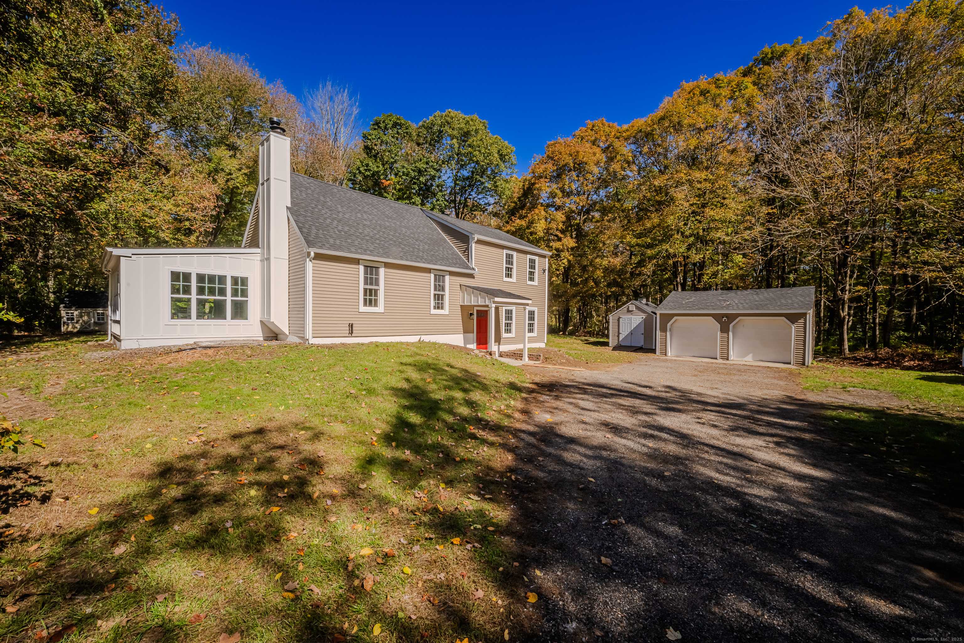 Bozrah, CT 06334,8 South Road