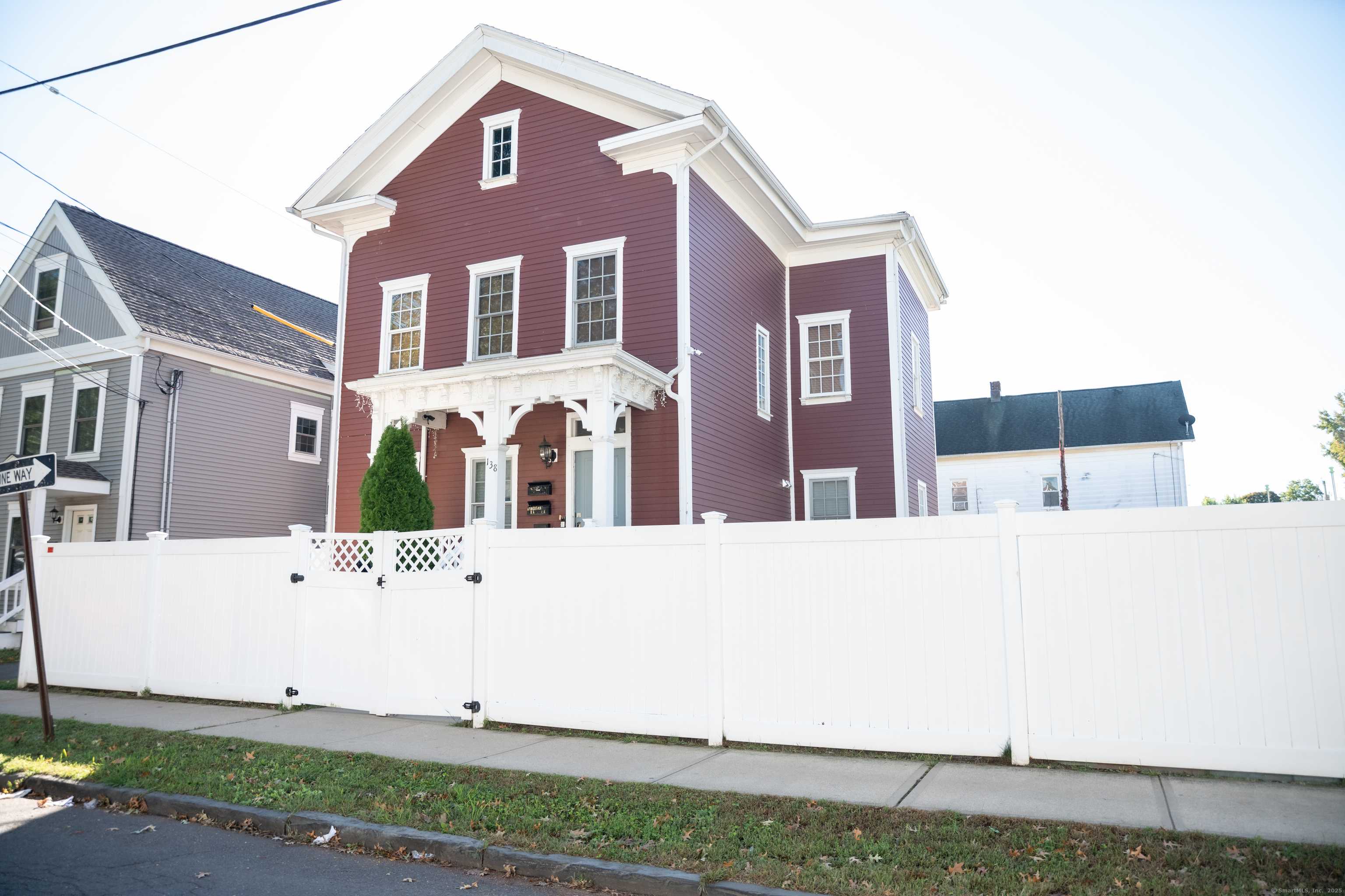 New Haven, CT 06519,138 Putnam Street #2