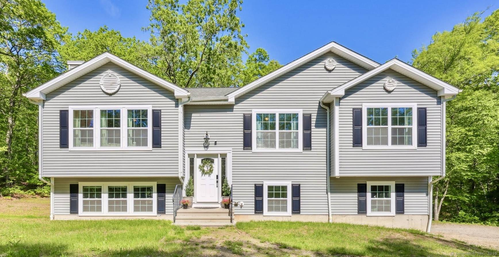 Wolcott, CT 06716,2 Red Fox Run