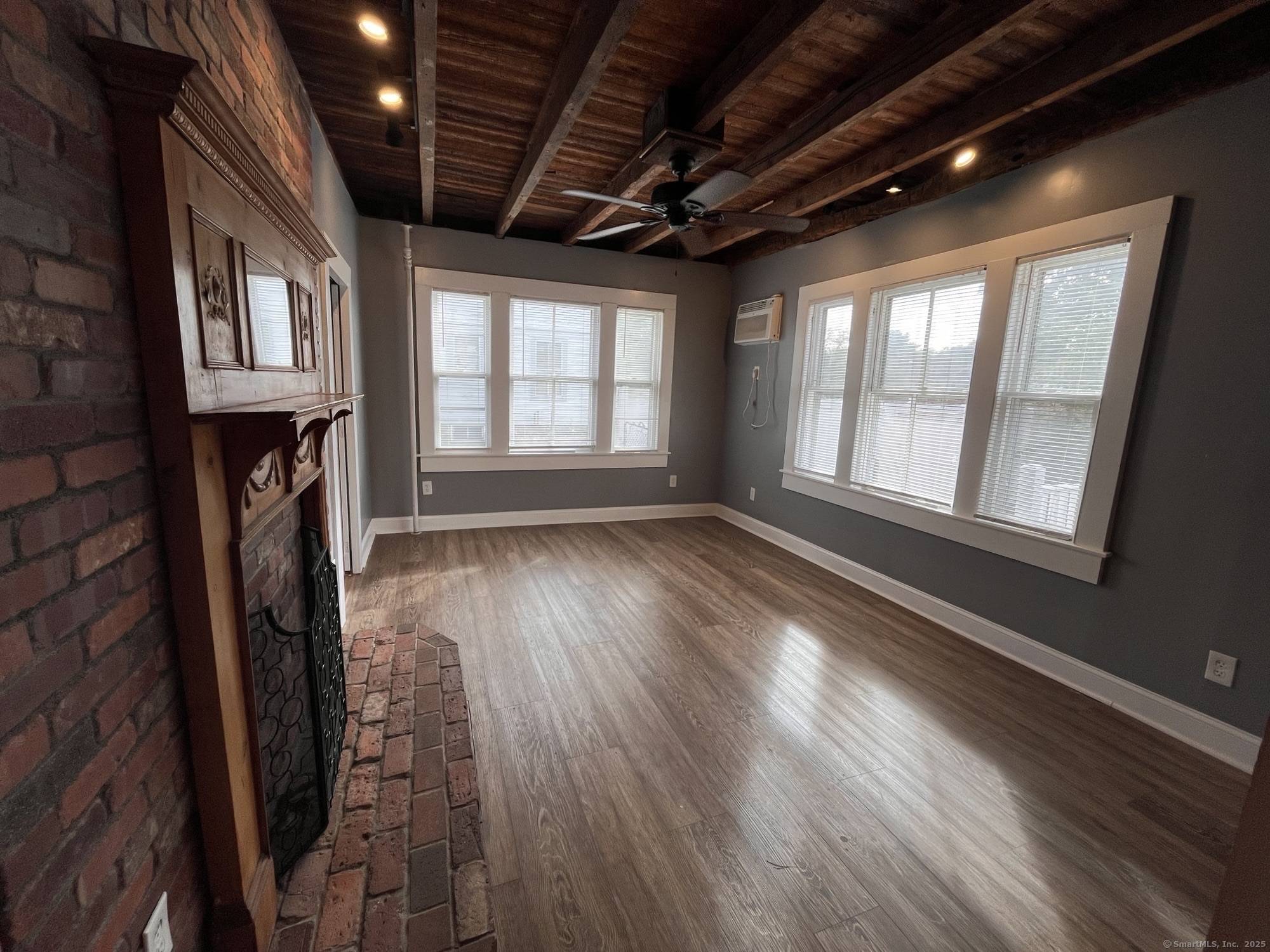 Stonington, CT 06379,5 Race Street