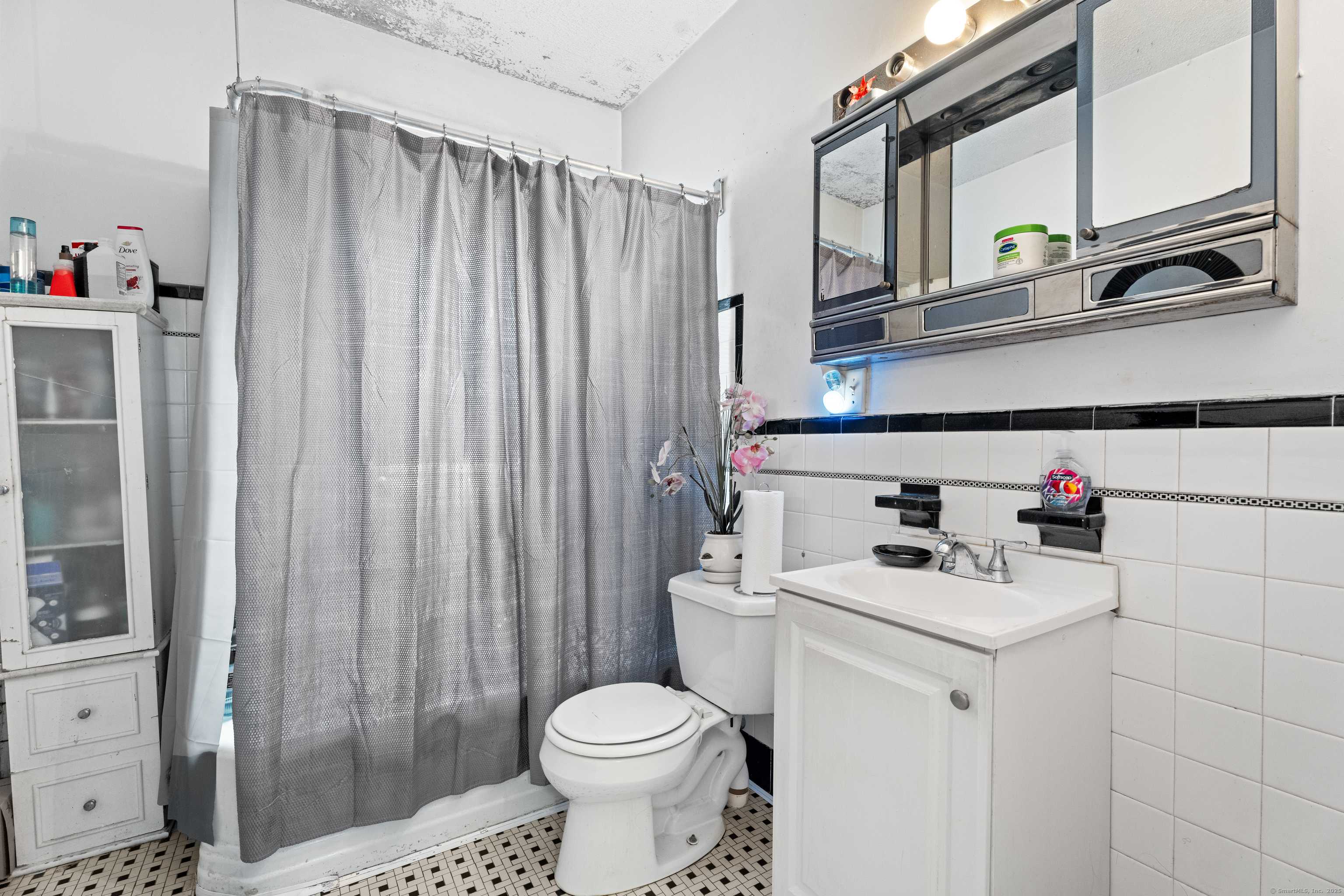 New Haven, CT 06515,61 Anthony Street