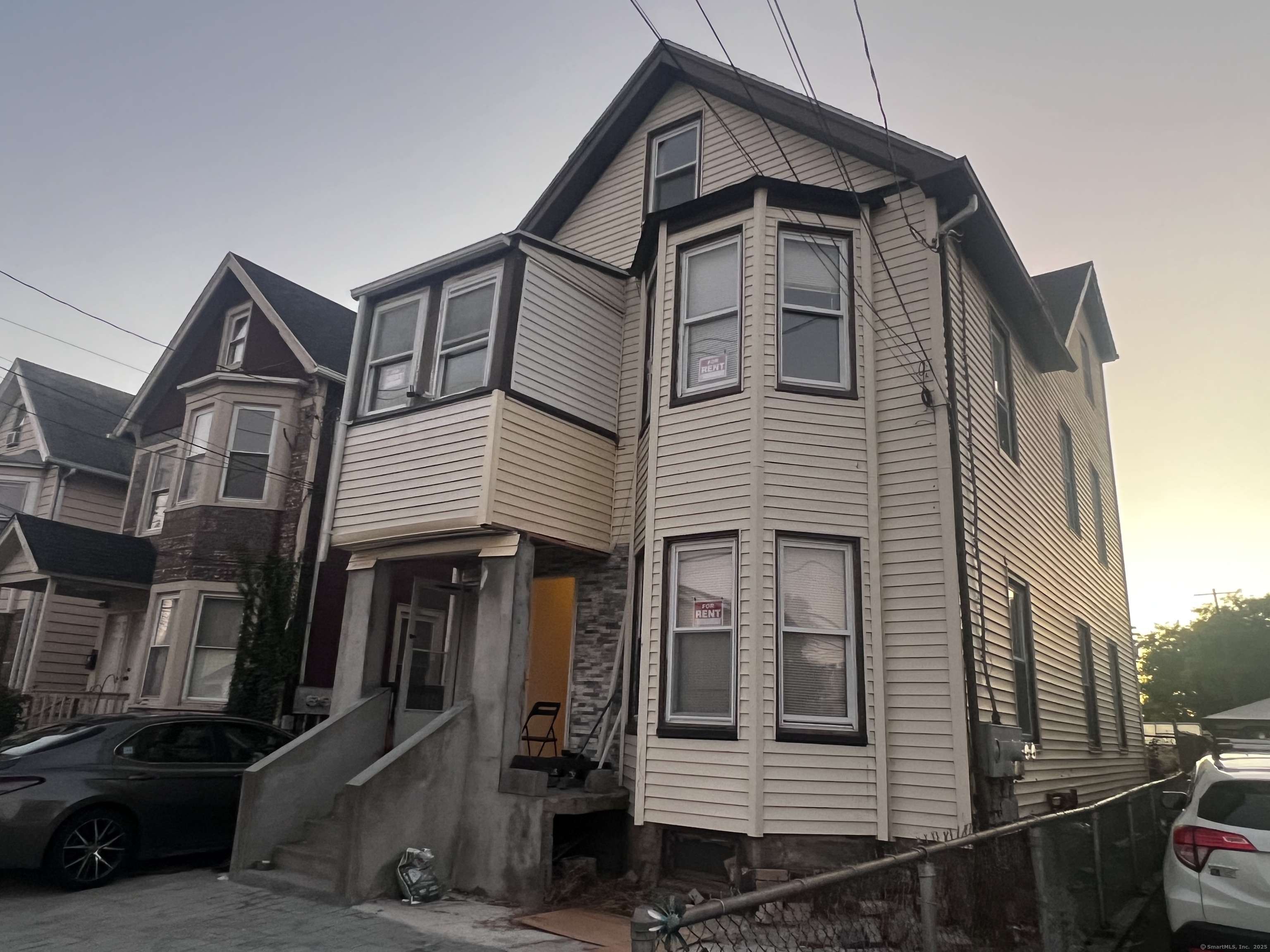 Bridgeport, CT 06604,43 Clinton Avenue