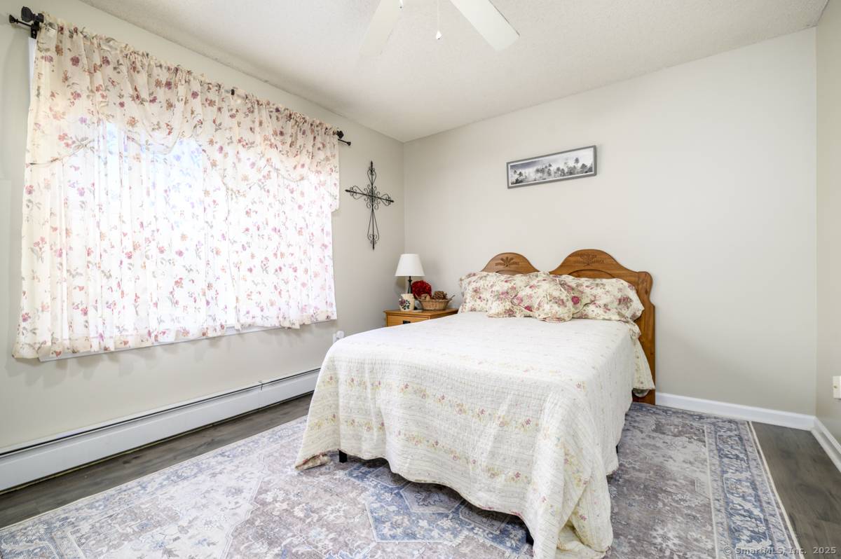 Ansonia, CT 06401,10 Hoinski Way